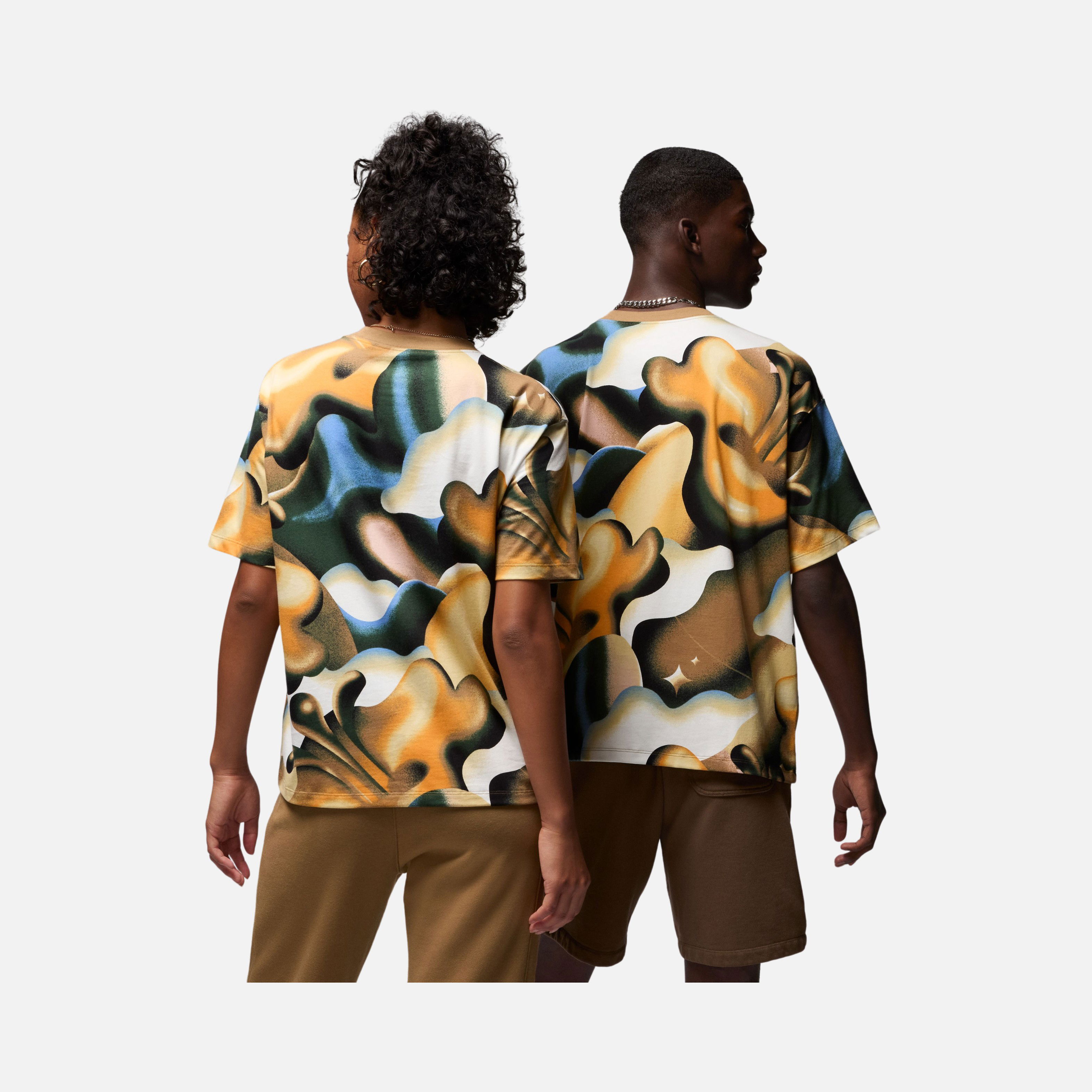 Nike Jordan Artist Series ''by Jordan Moss Graphic'' Short-Sleeve Kadın Tişört