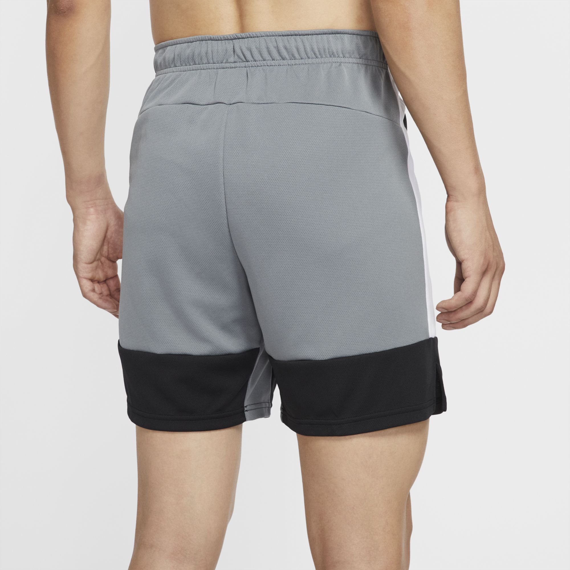 Nike Dri-Fit Training 5.0 Erkek Şort