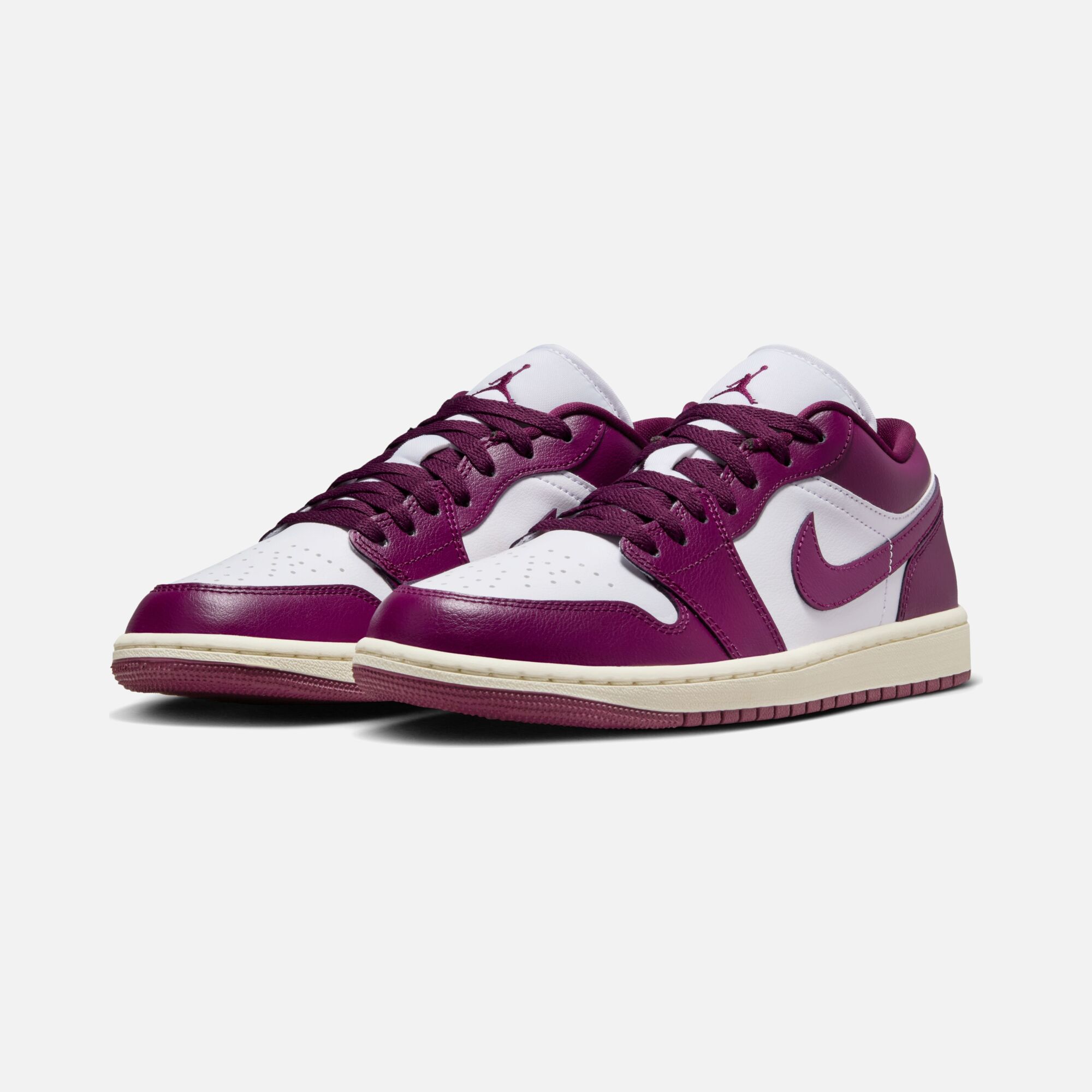 Nike Air Jordan 1 Low Kadın Spor Ayakkabı
