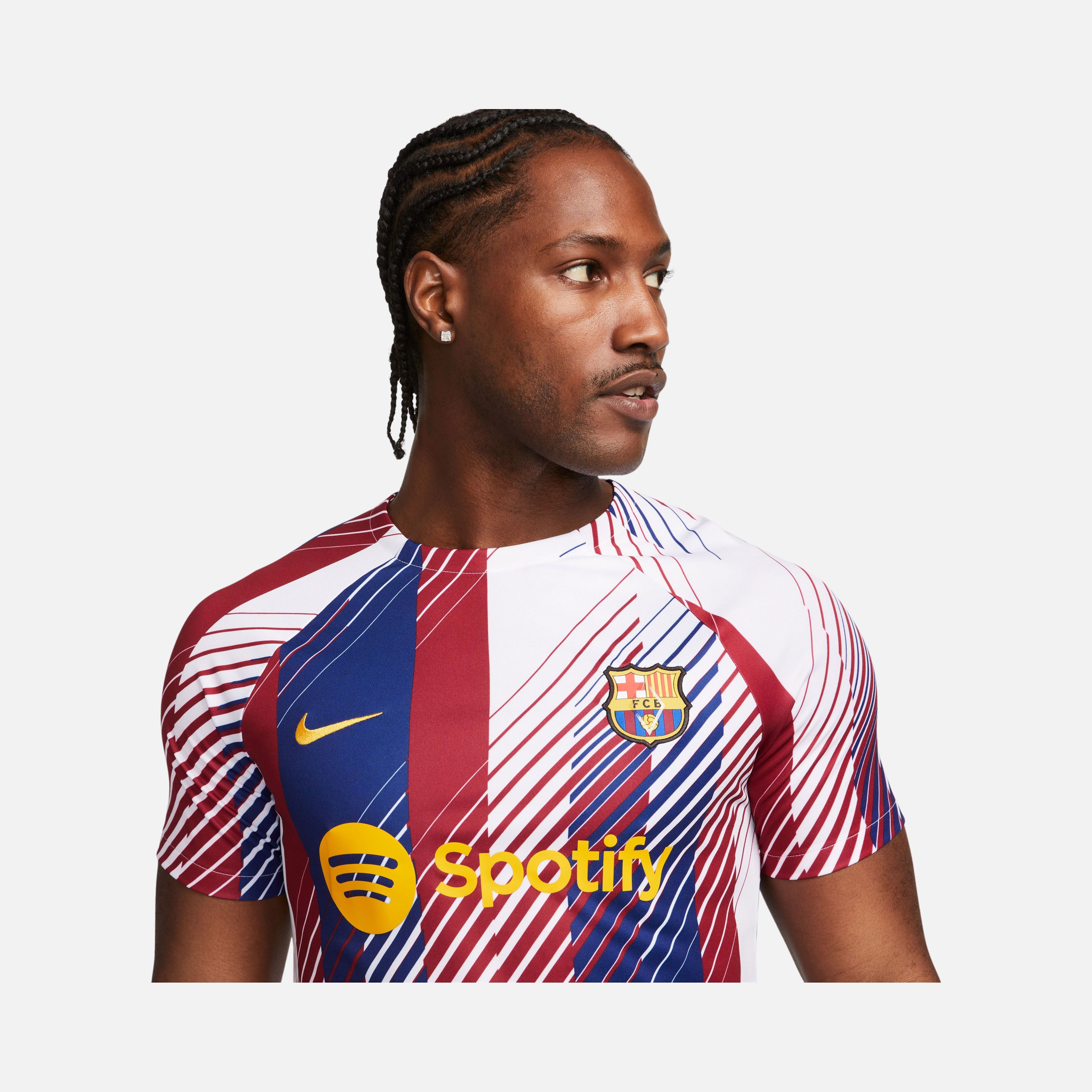 Nike FC Barcelona Academy Pro Dri-Fit Pre-Match Football Short-Sleeve Erkek Tişört