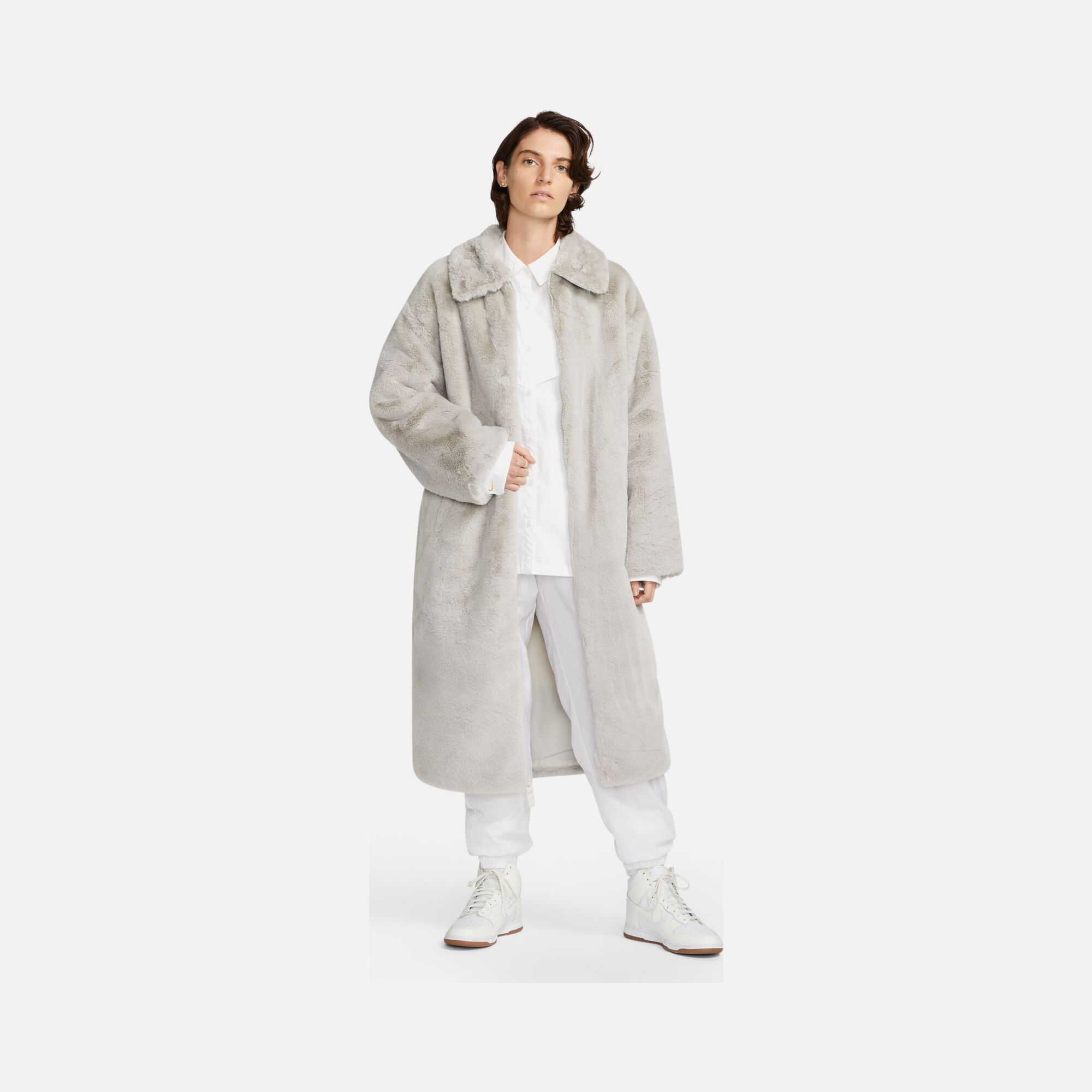 Nike Sportswear Large Swoosh Printed Faux Fur Full-Zip Long Kadın Ceket