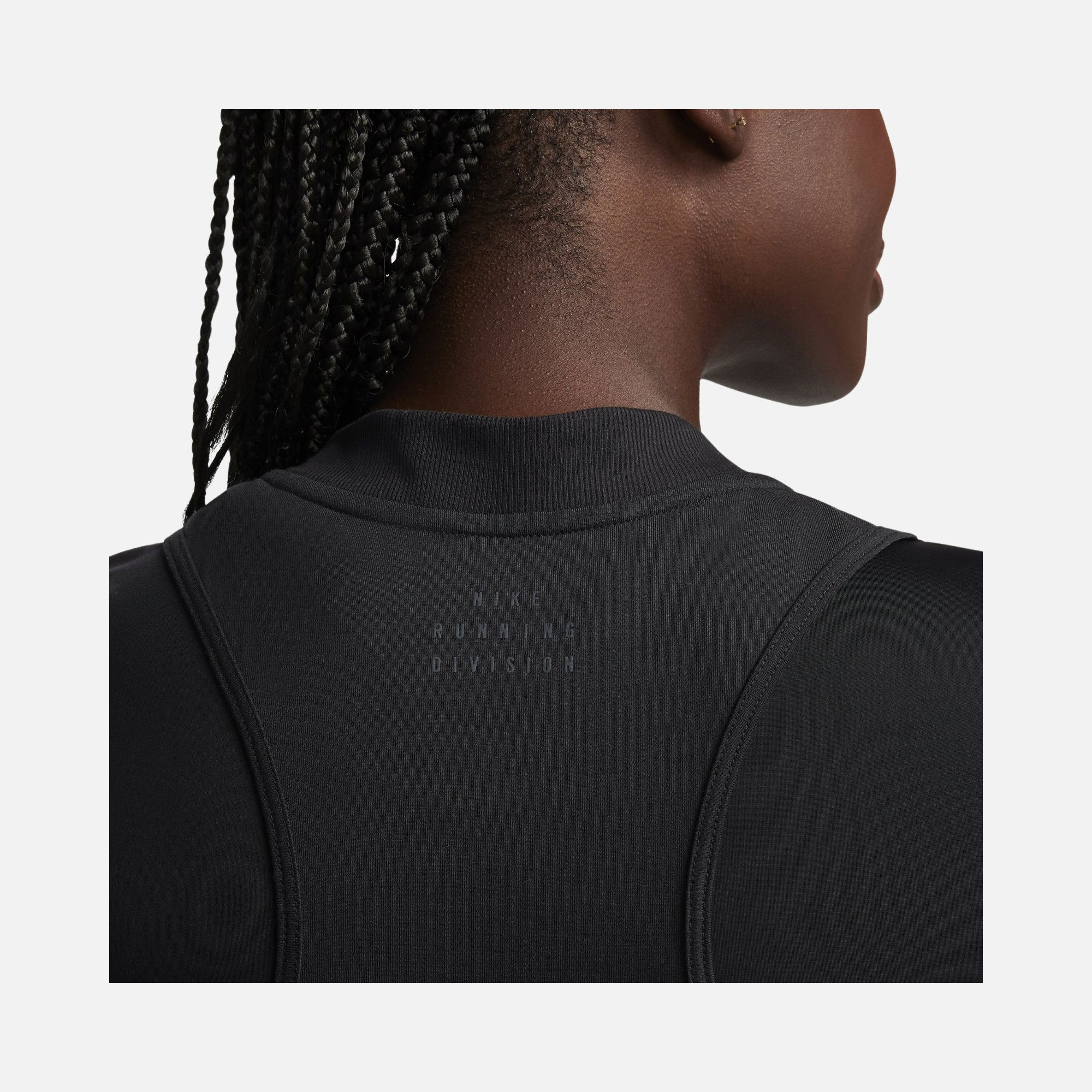 Nike Dri-Fit ADV Running Division Short-Sleeve Kadın Tişört