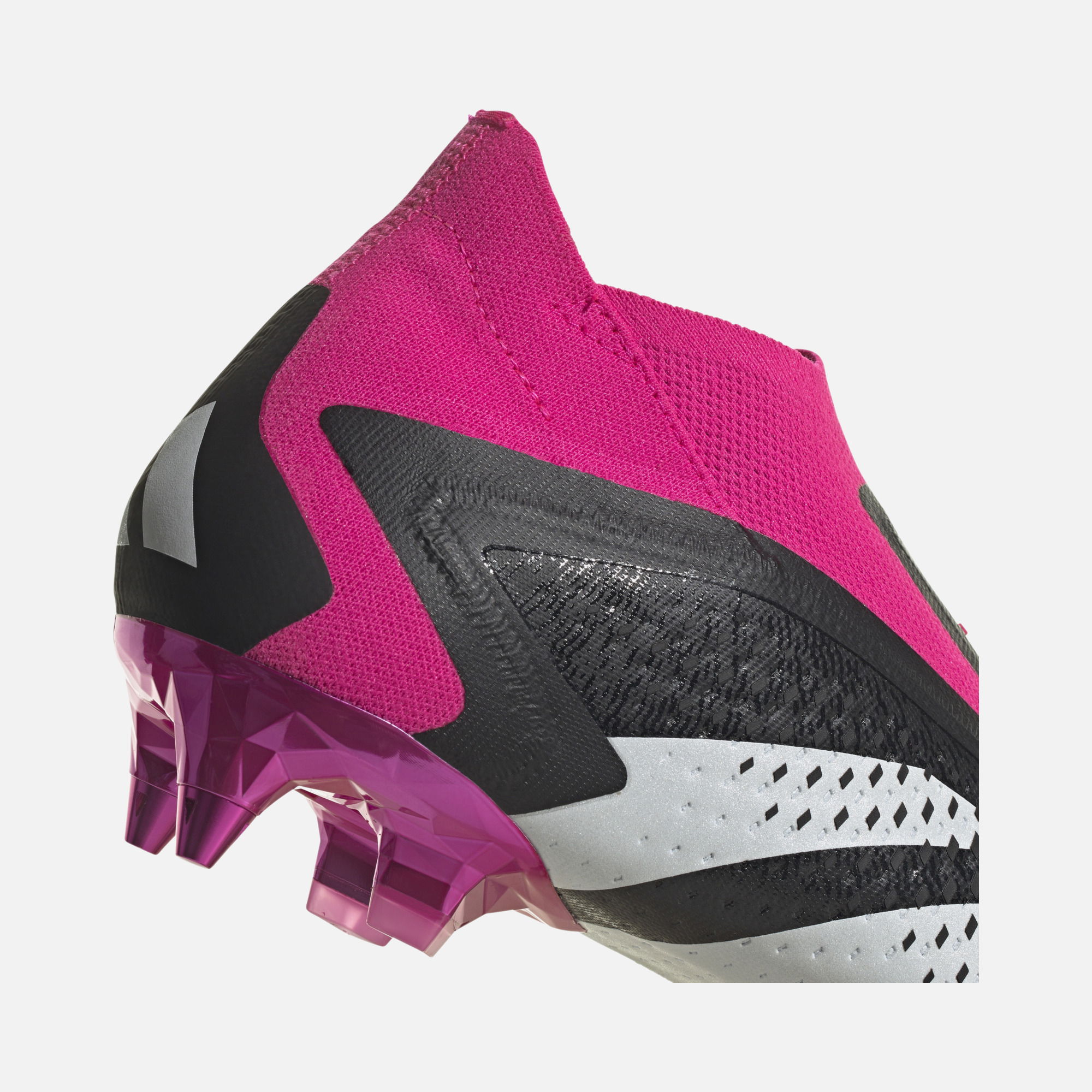adidas Predator Accuracy+Soft Ground Erkek Krampon