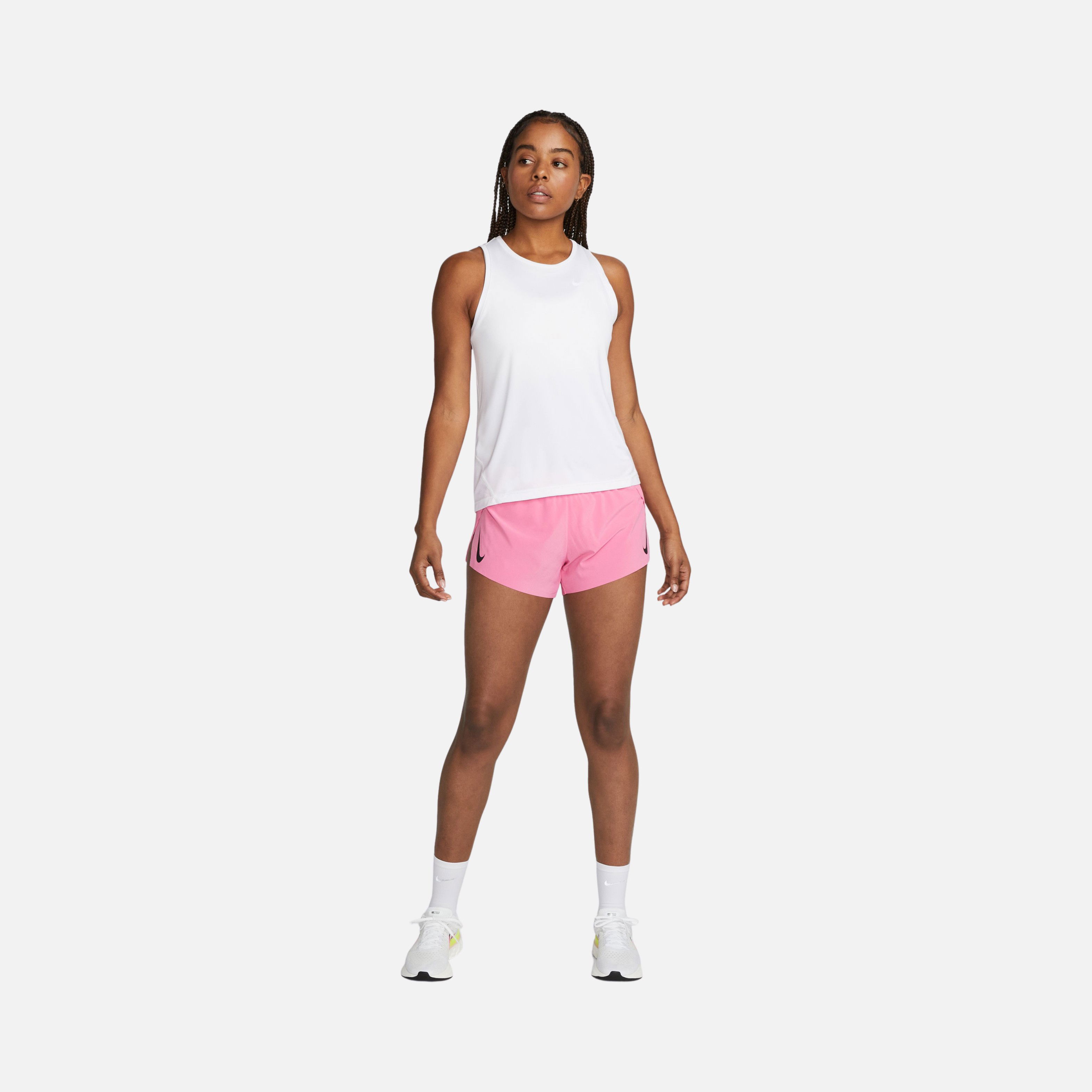 Nike Dri-Fit ADV AeroSwift Running Kadın Şort