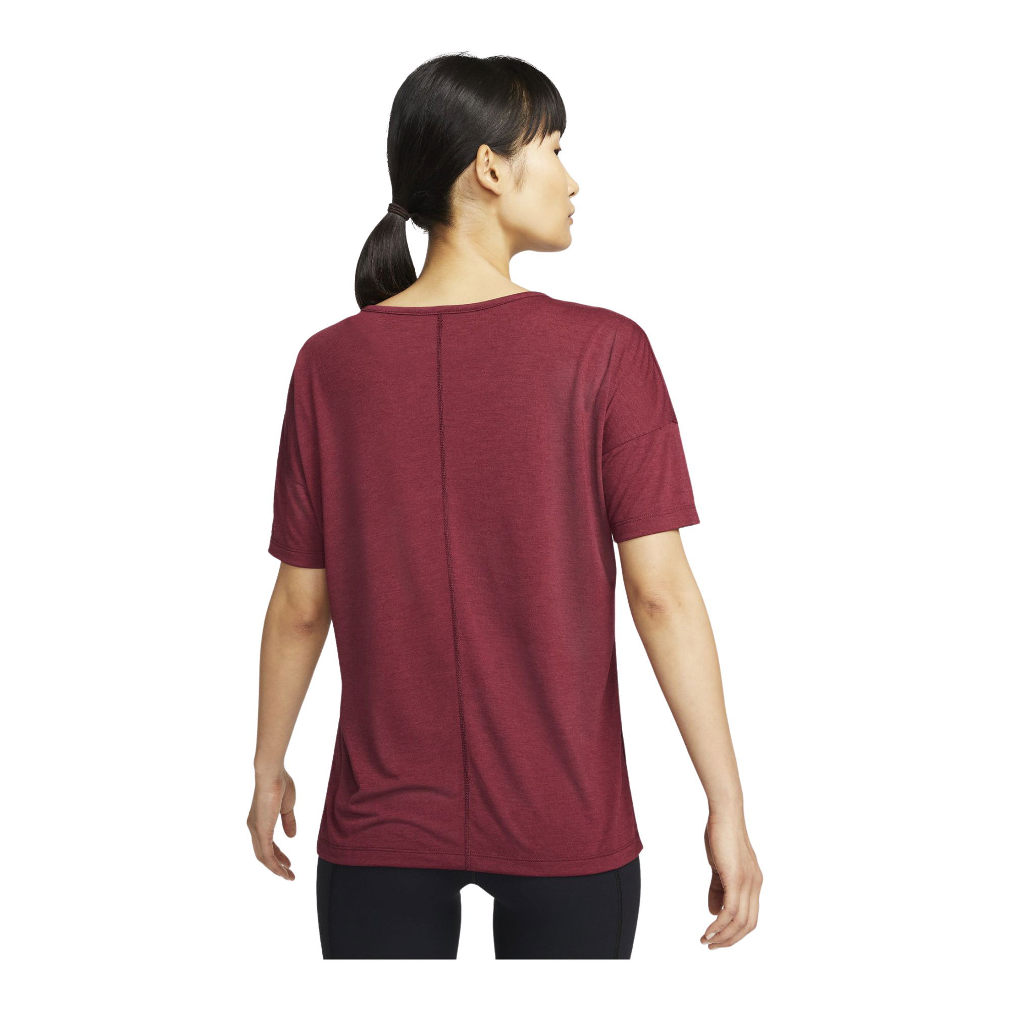 Nike Yoga Dri-Fit Short-Sleeve Kadın Tişört