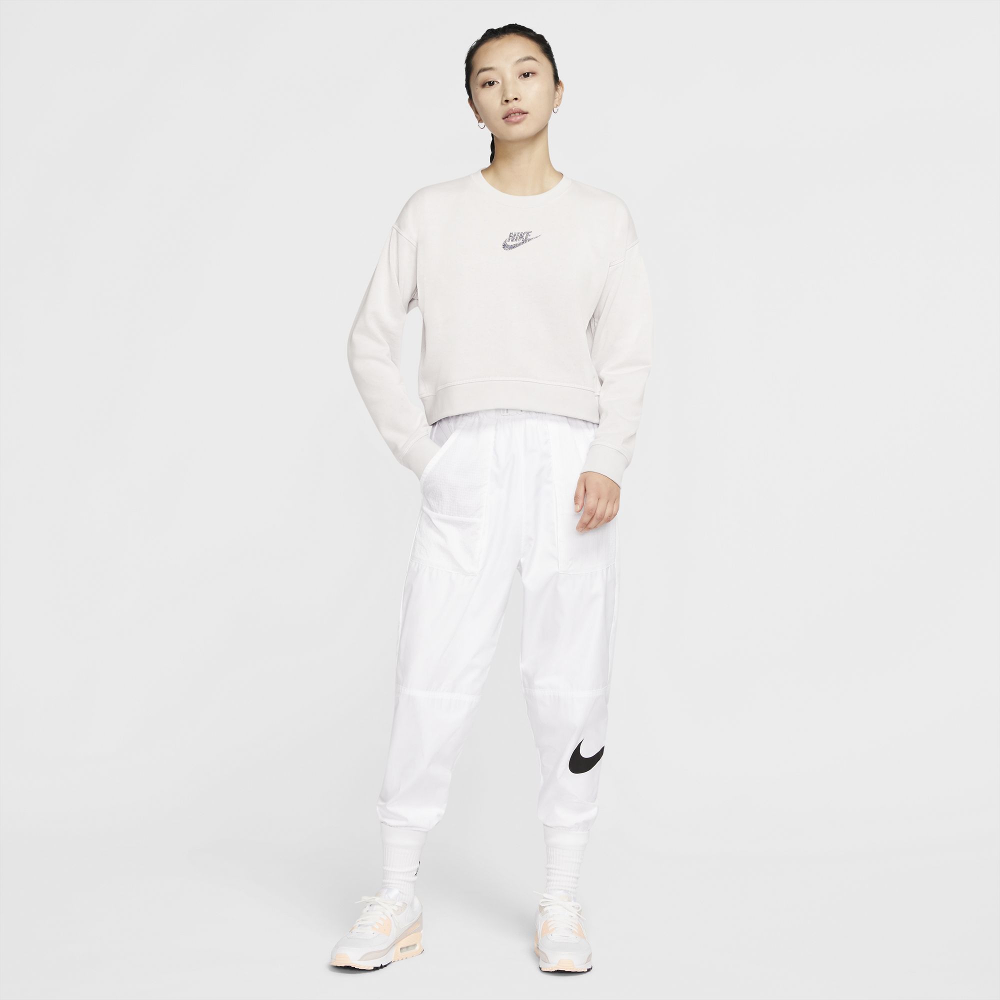 Nike Sportswear Crew Kadın Sweatshirt