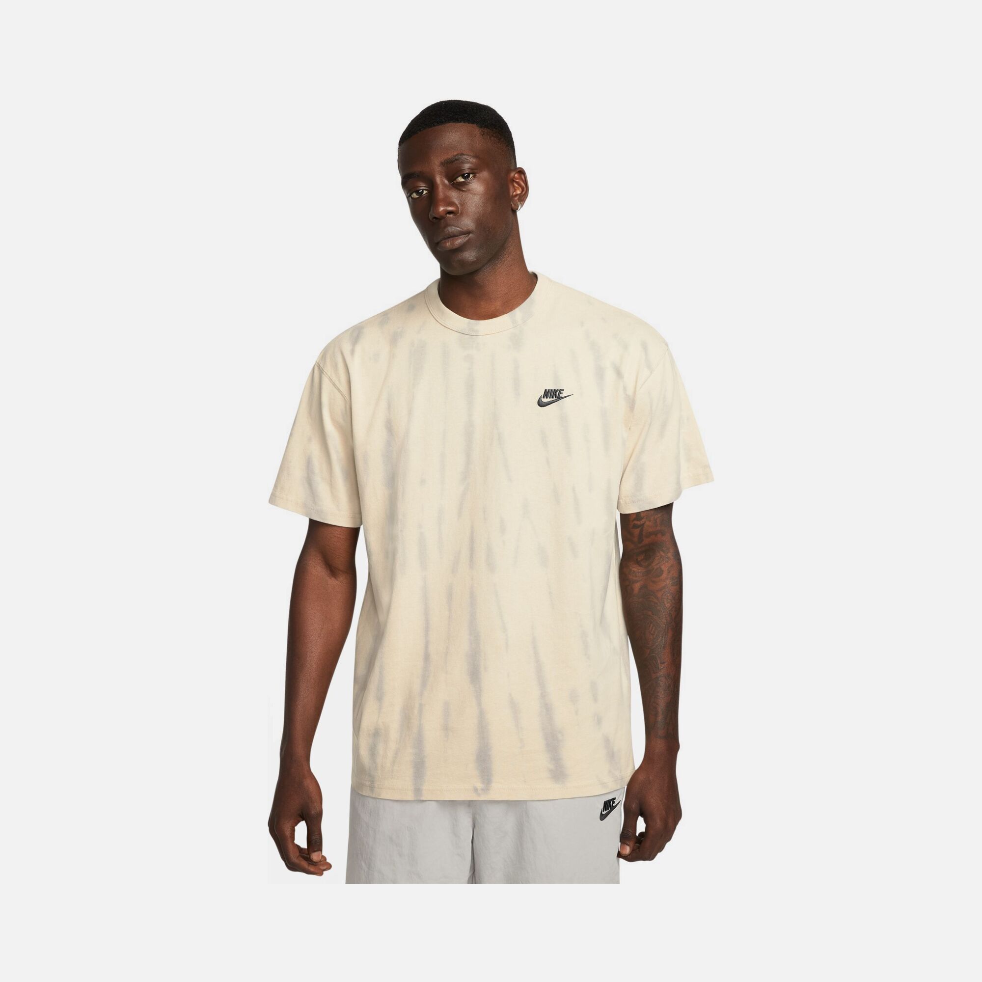 Nike Sportswear Premium Essentials Tie-Dyed Short-Sleeve Erkek Tişört