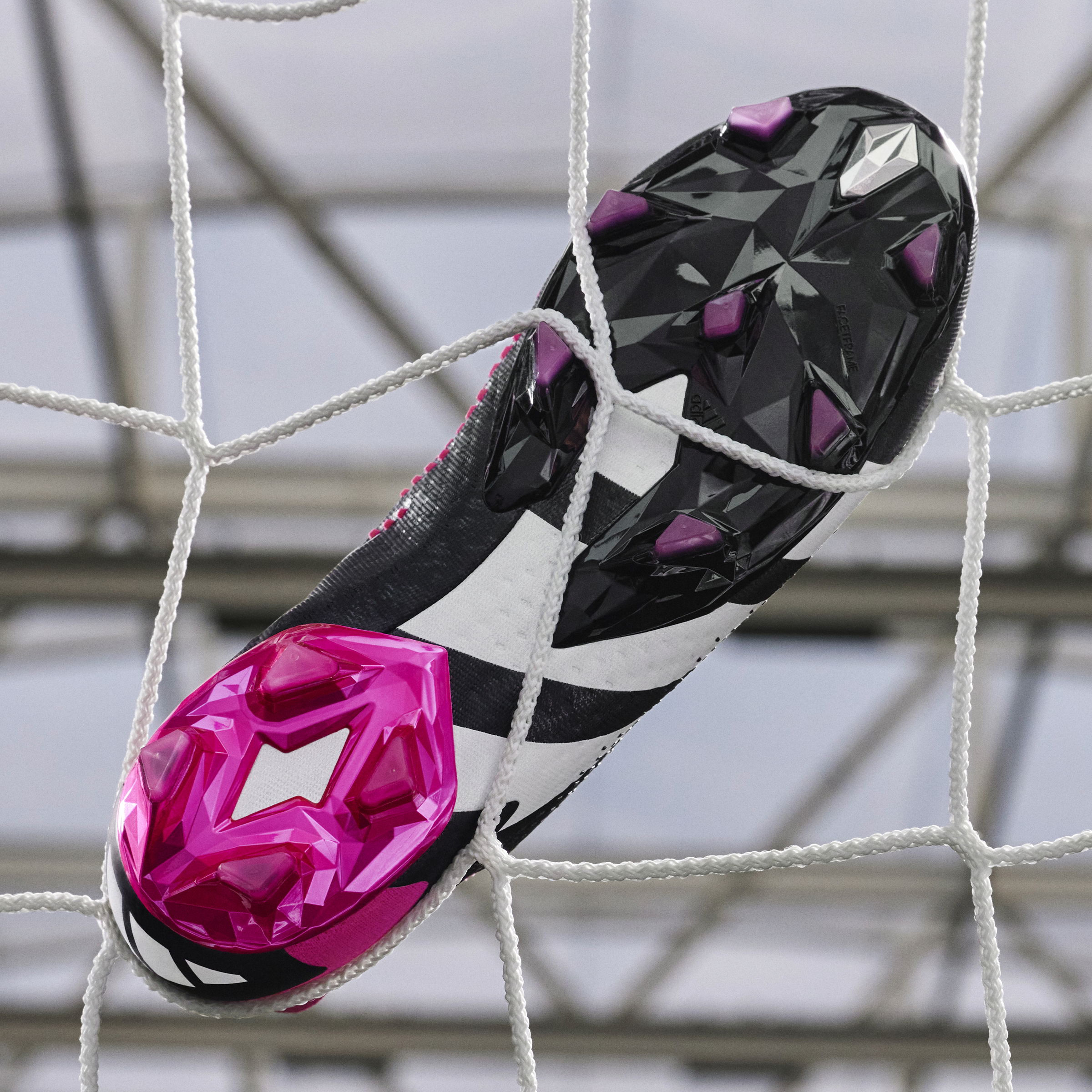 adidas Predator Accuracy FG Firm Ground Erkek Krampon