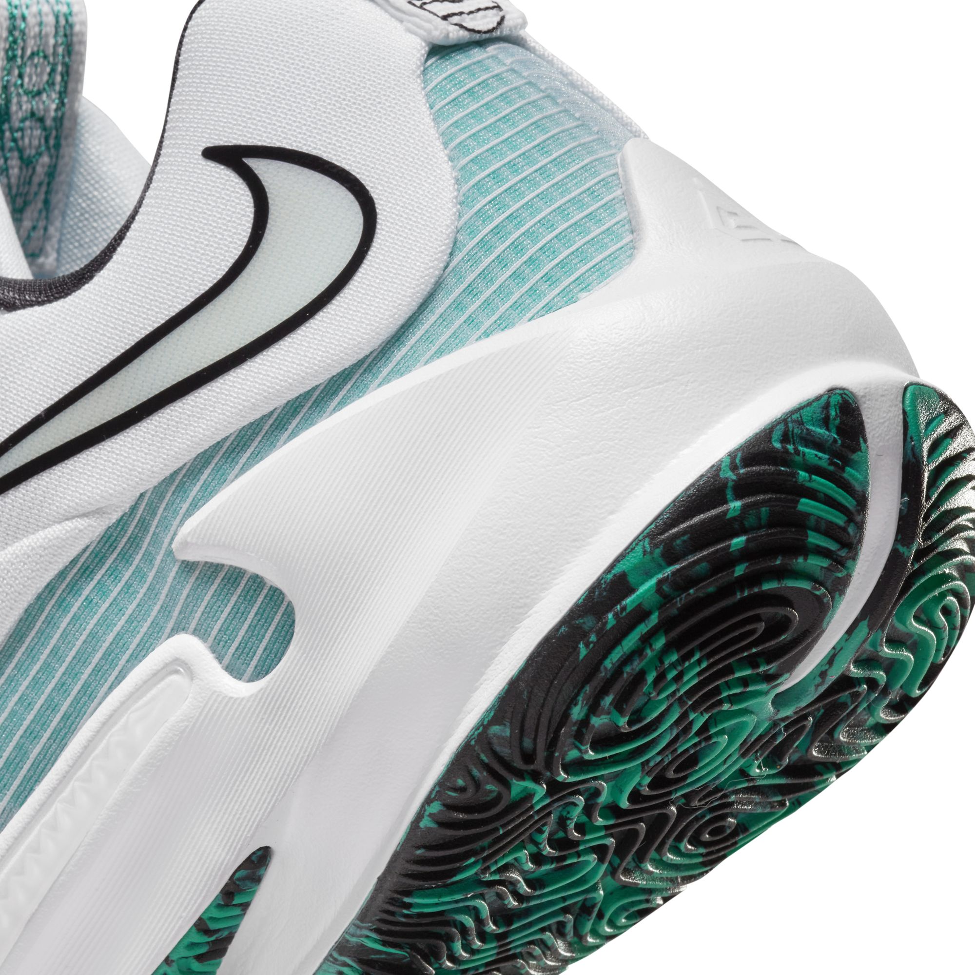 Nike Zoom Freak 3 Erkek Basketbol Ayakkabısı