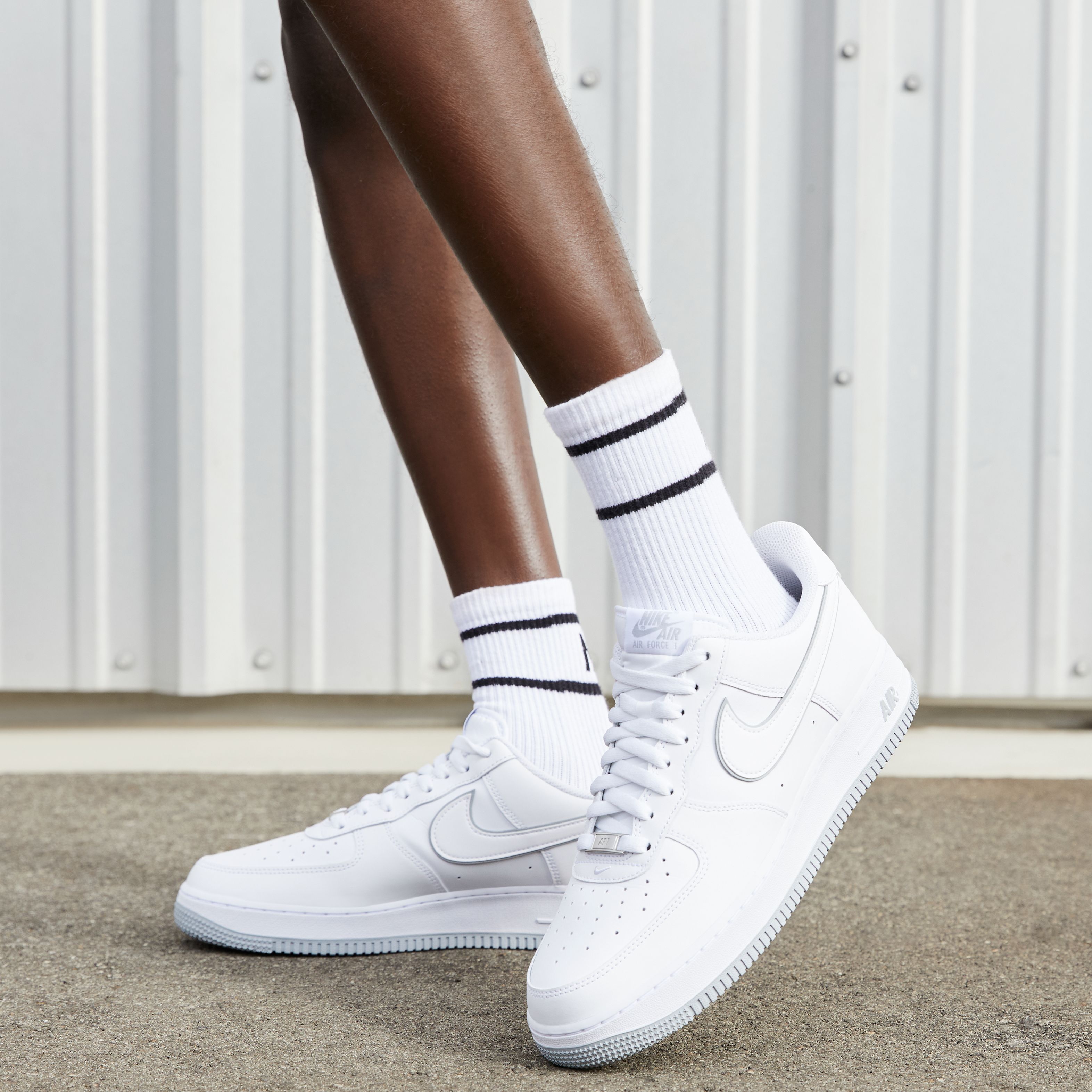 Nike Air Force 1 '07 FW23 Erkek Spor Ayakkabı