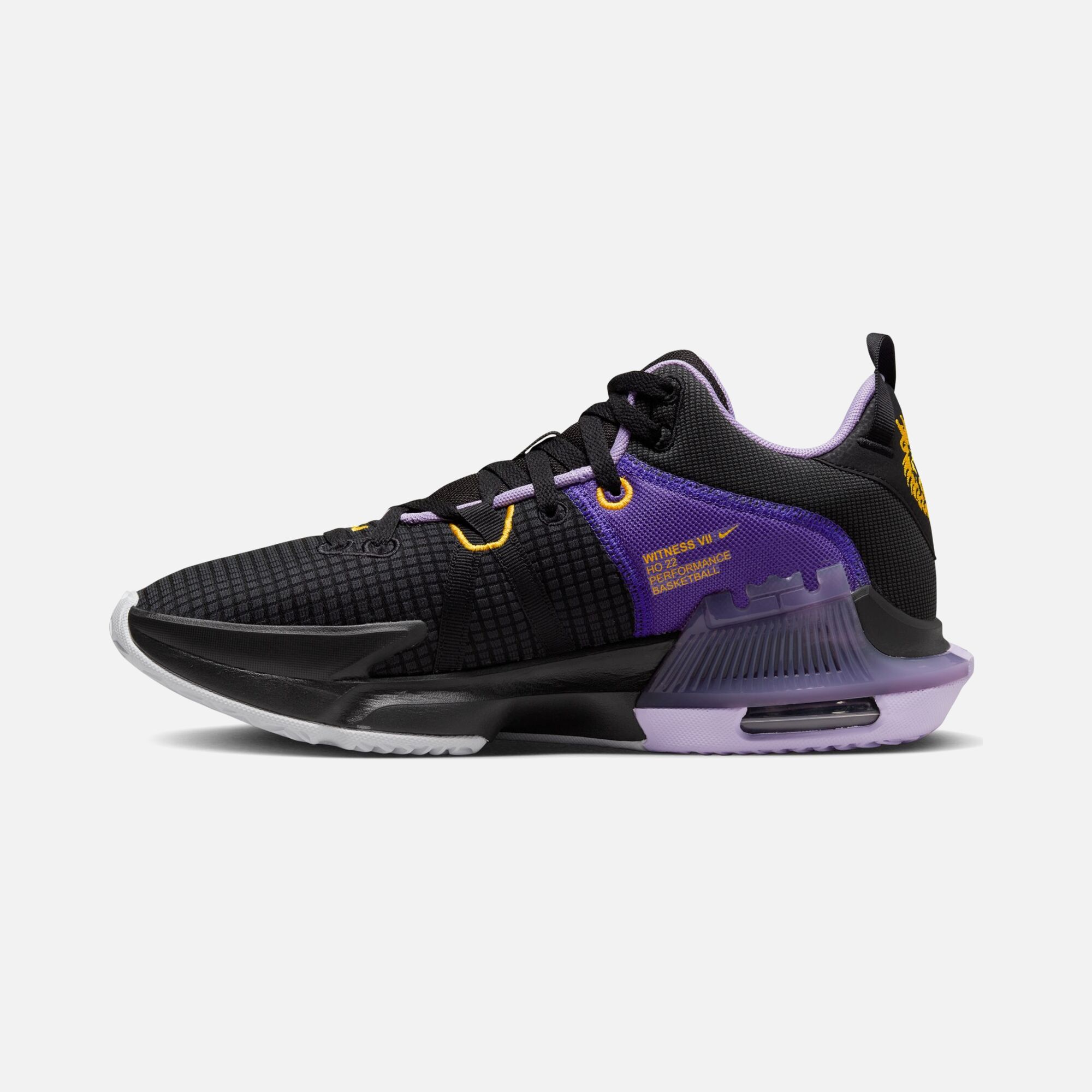 Nike LeBron James Witness VII Erkek Basketbol Ayakkabısı