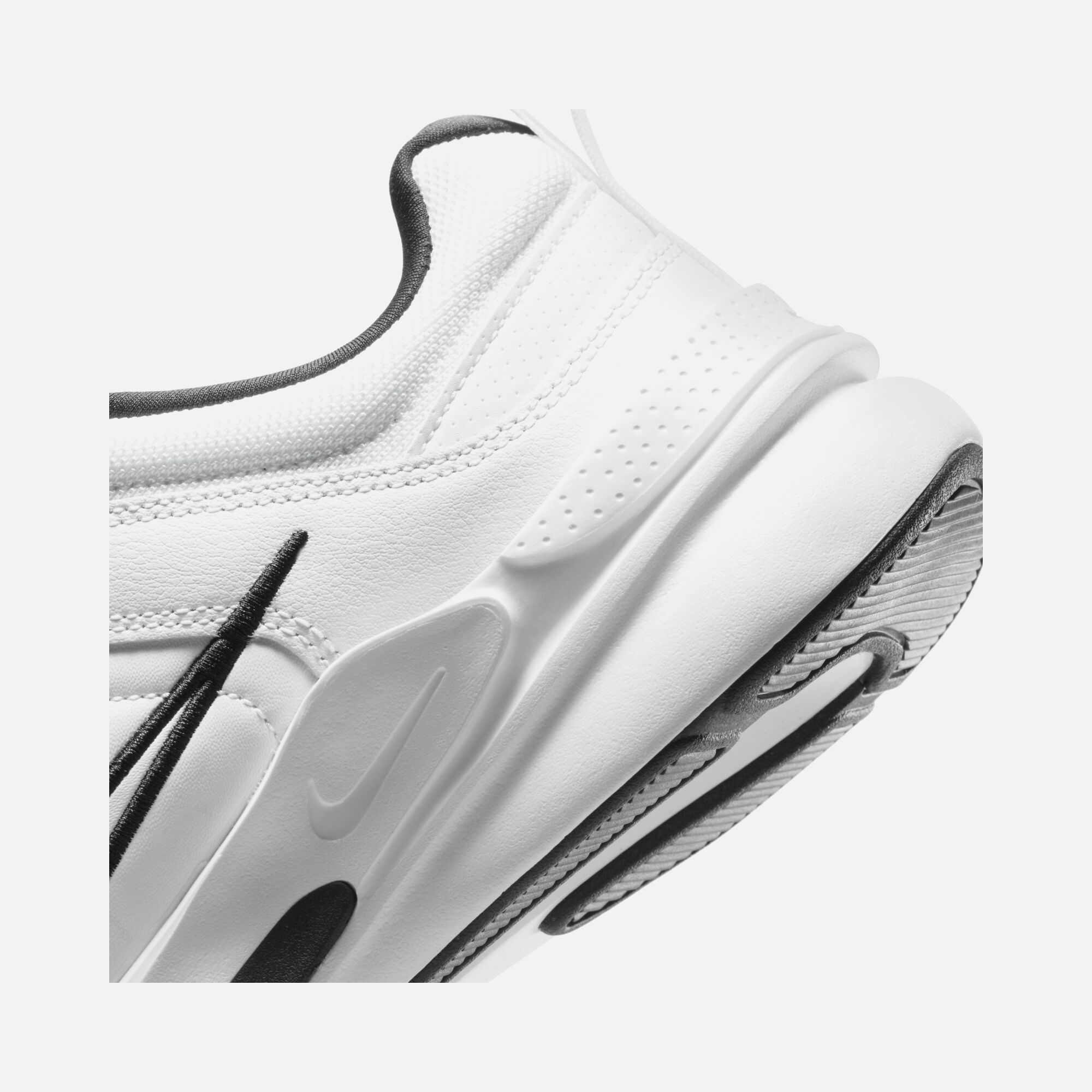Nike Defy All Day Training Erkek Spor Ayakkabı