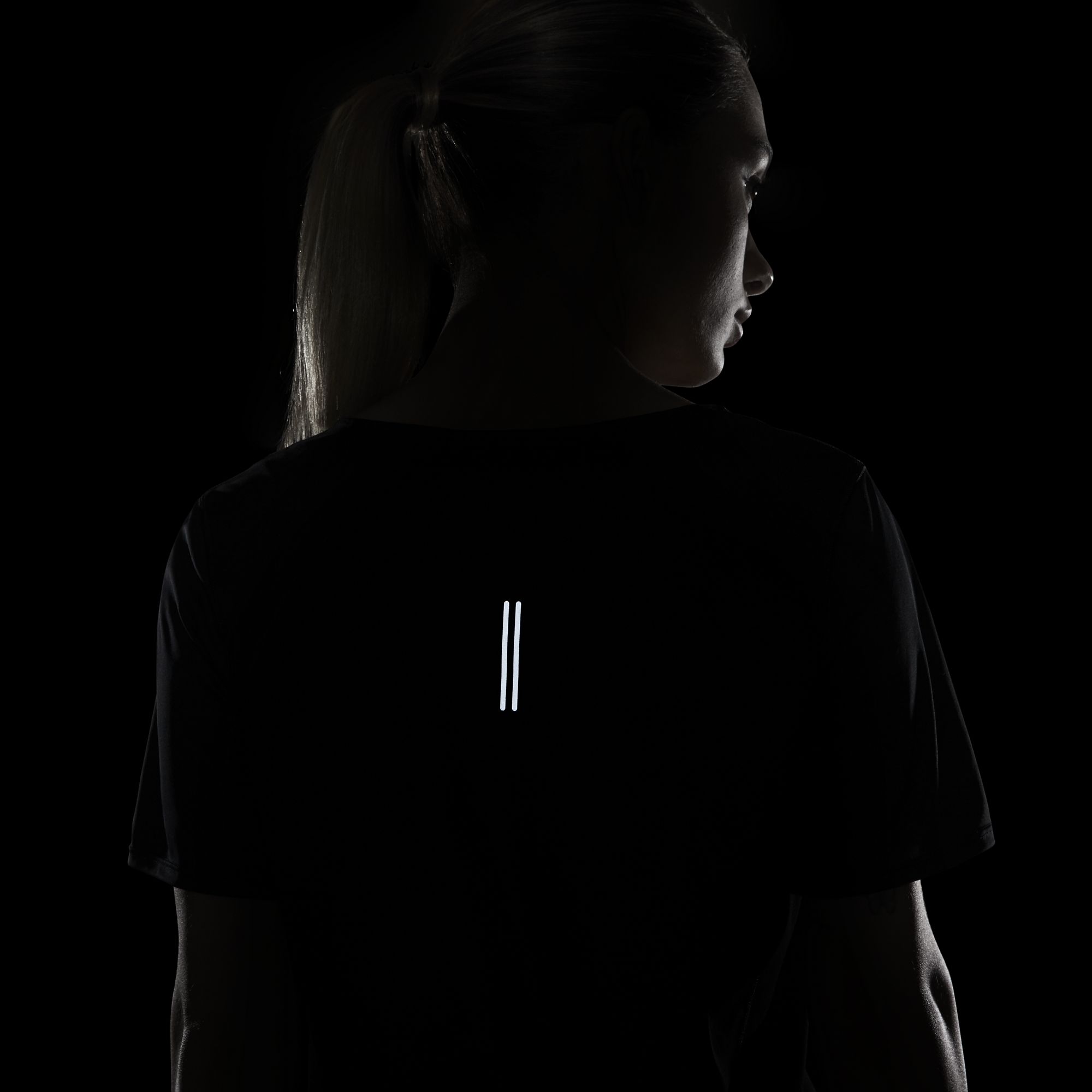 Nike City Sleek Short-Sleeve Running Top Kadın Tişört