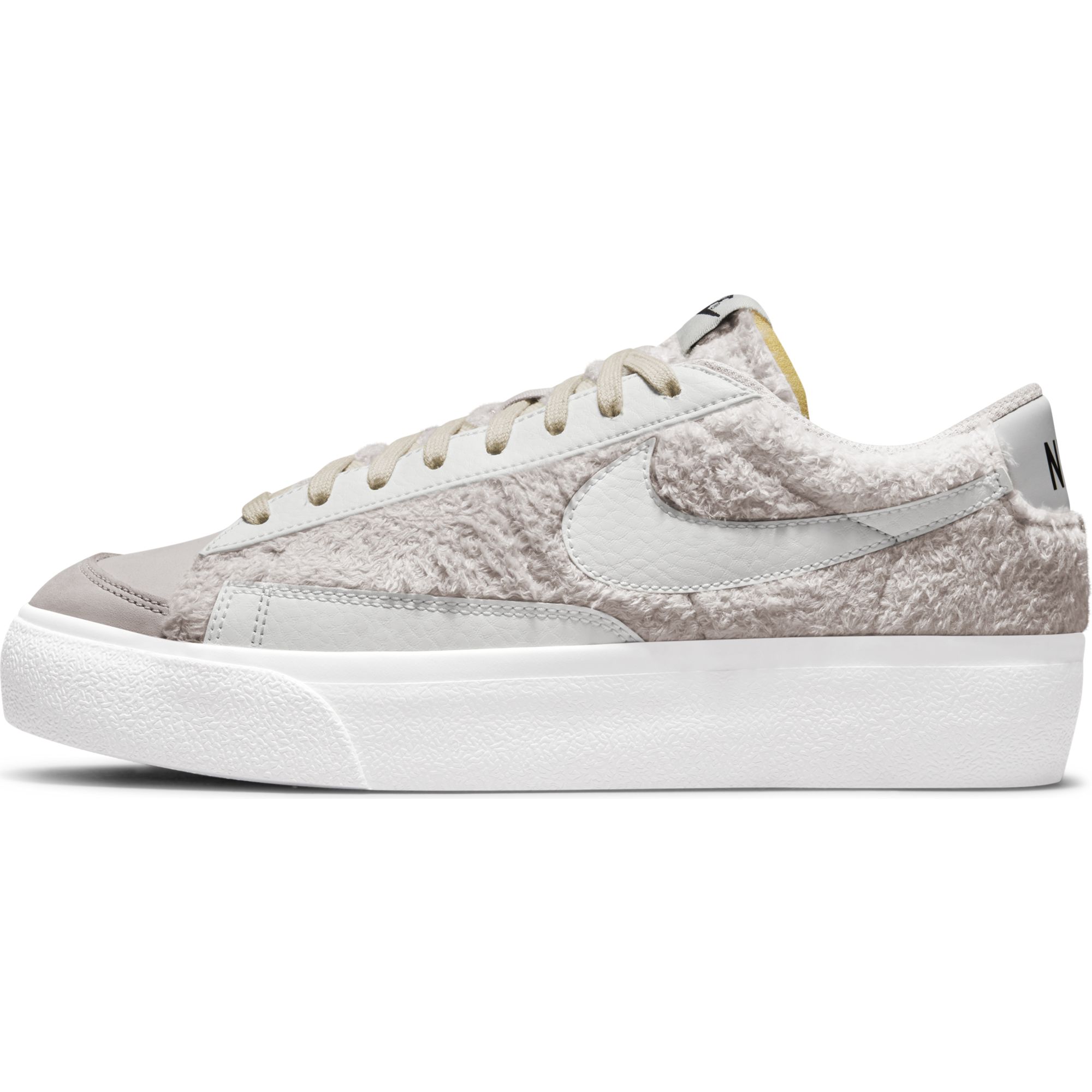 Nike Blazer Low Platform ''Furry Exteriors'' Kadın Spor Ayakkabı