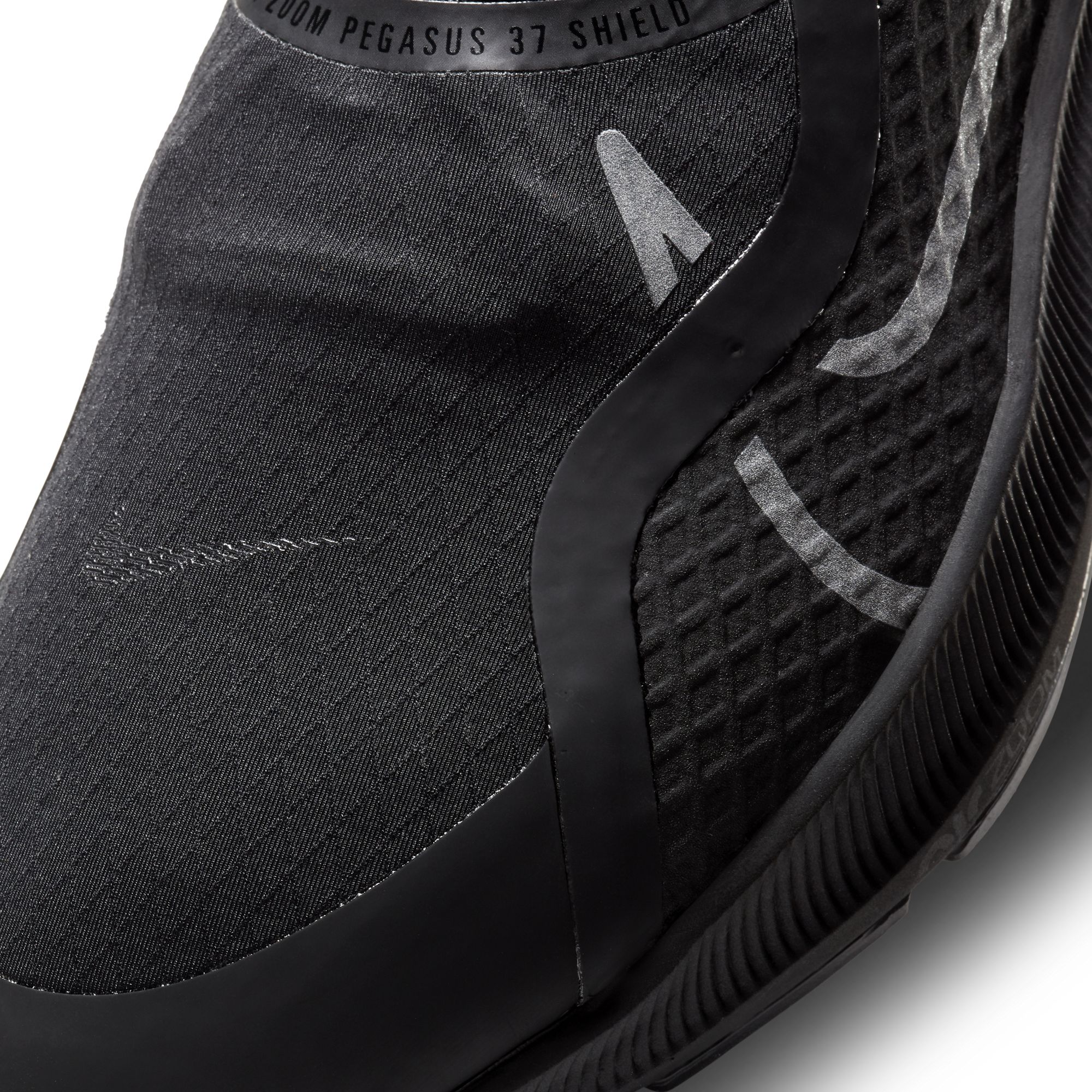 Nike Air Zoom Pegasus 37 Shield Running Kadın Spor Ayakkabı