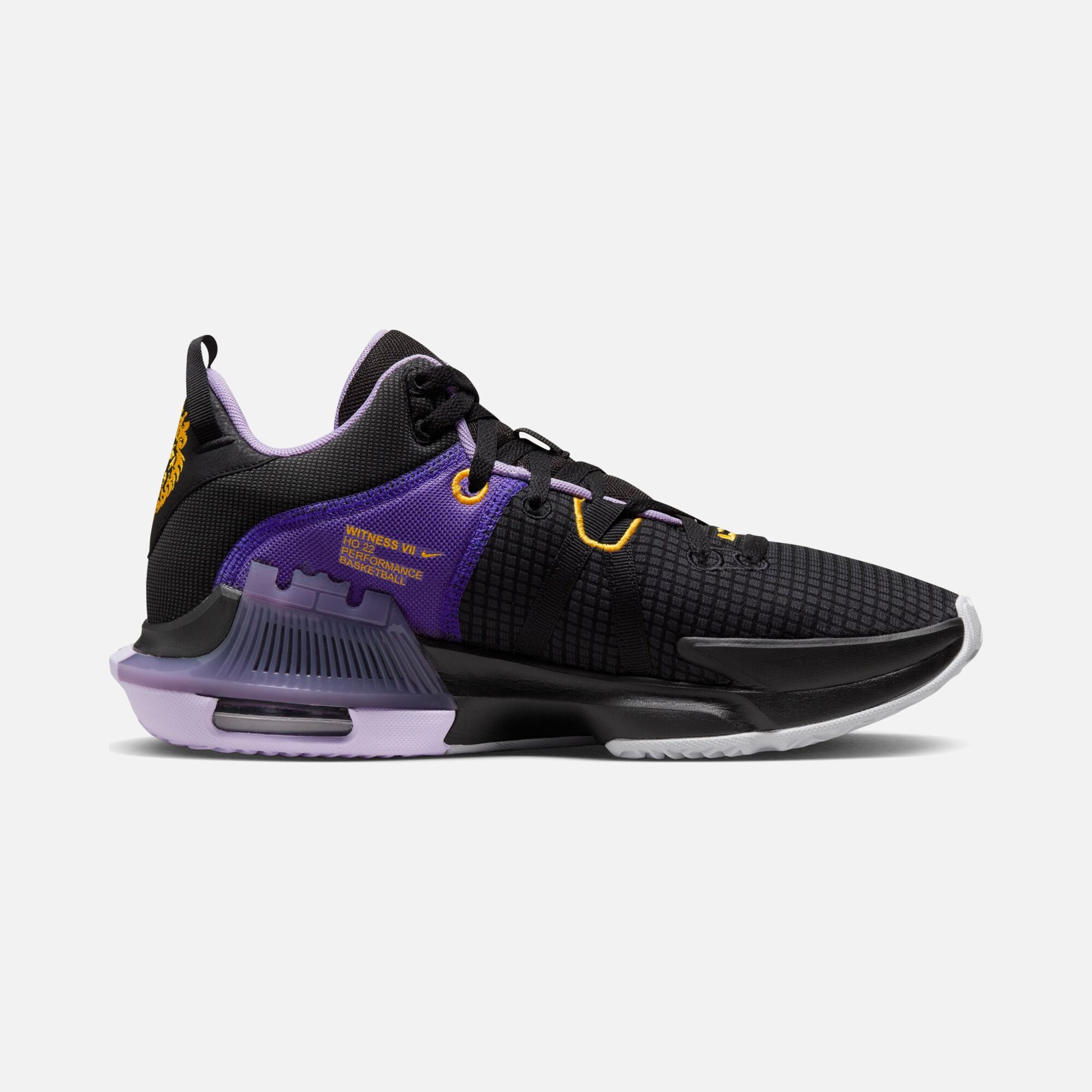 Nike LeBron James Witness VII Erkek Basketbol Ayakkabısı