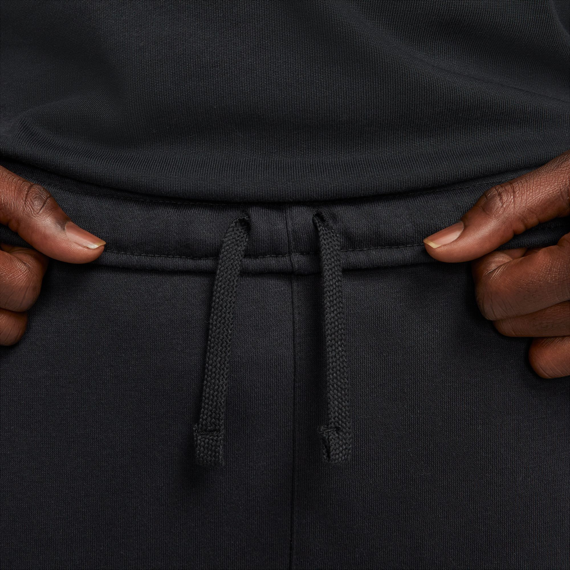 Nike Sportswear Standard Issue Fleece Cargo Erkek Eşofman Altı