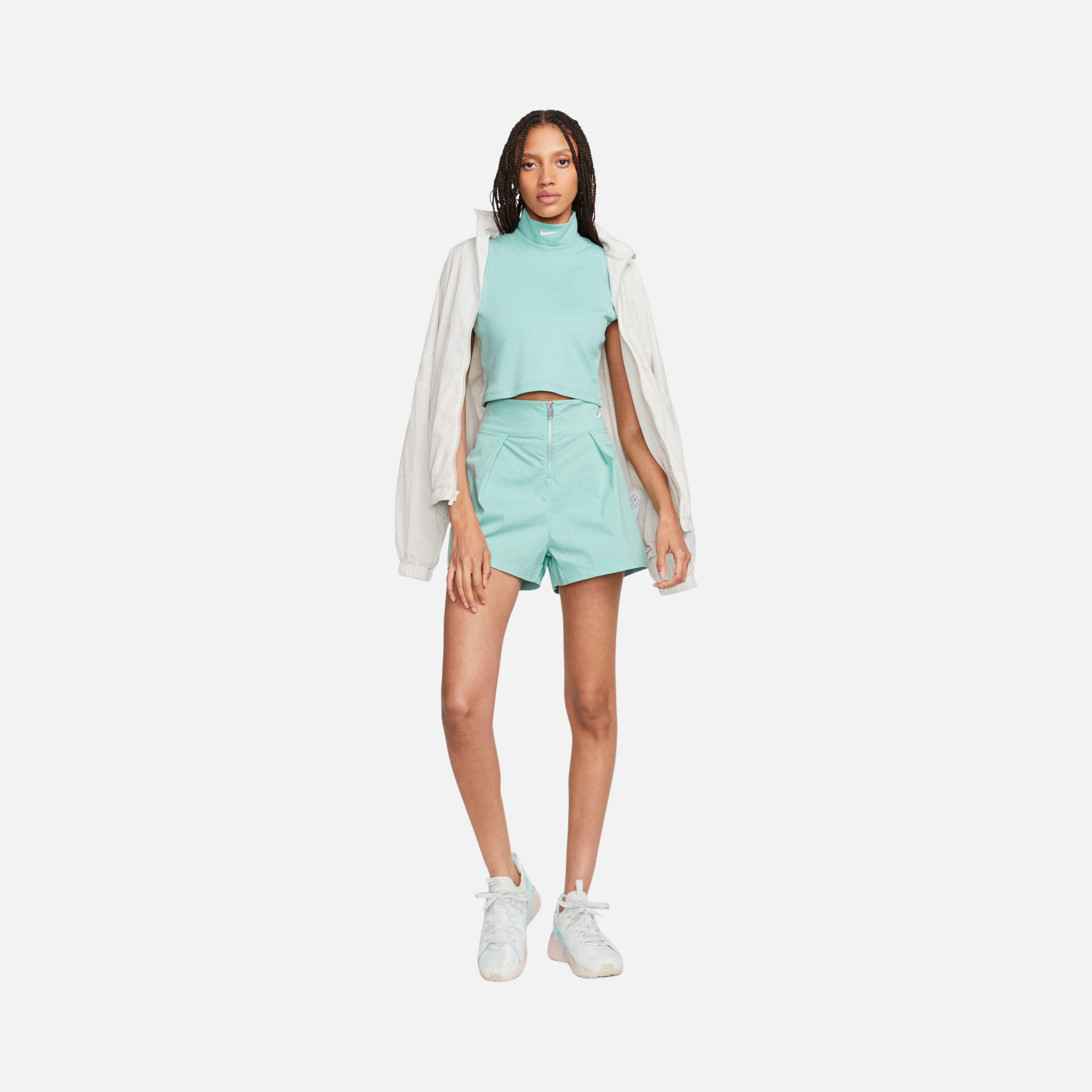 Nike Sportswear Collection Trouser Woven Kadın Şort