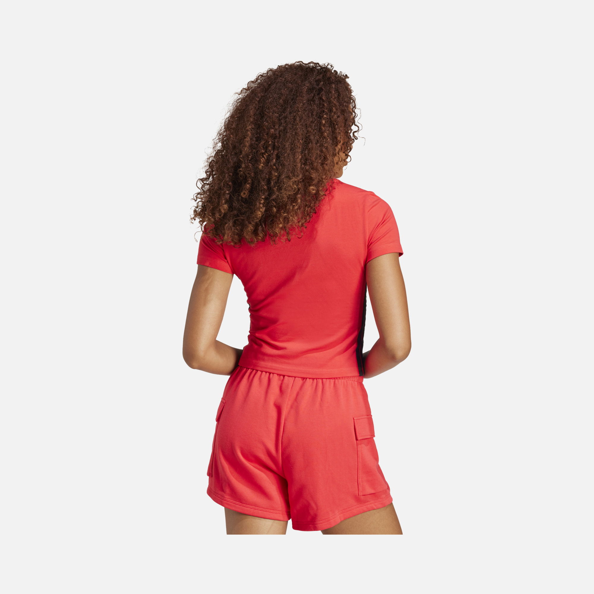 adidas Sportswear Essentials 3-Stripes Slim-Fit Short-Sleeve Kadın Tişört