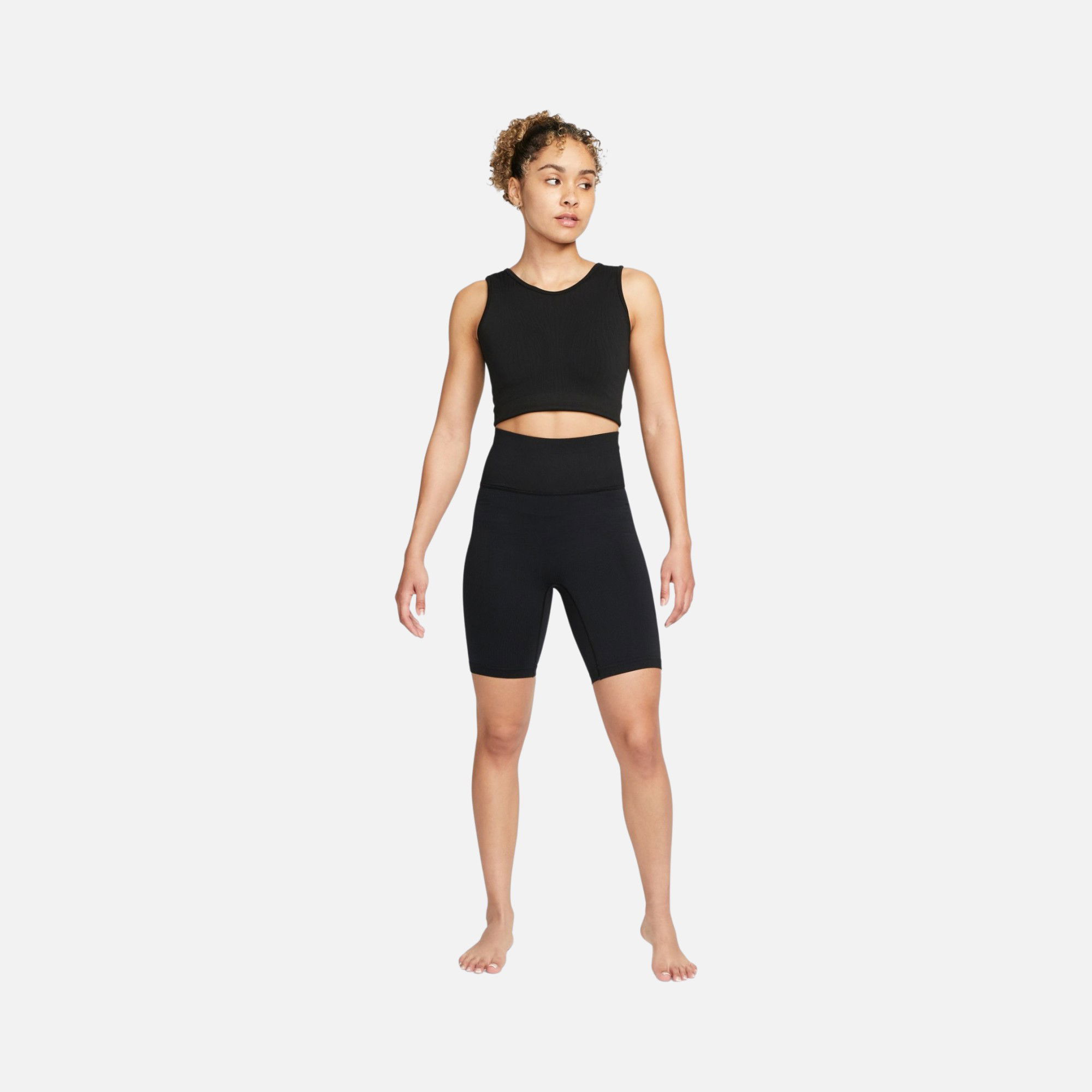 Nike Yoga Dri-Fit ADV 7'' High Waisted Kadın Şort