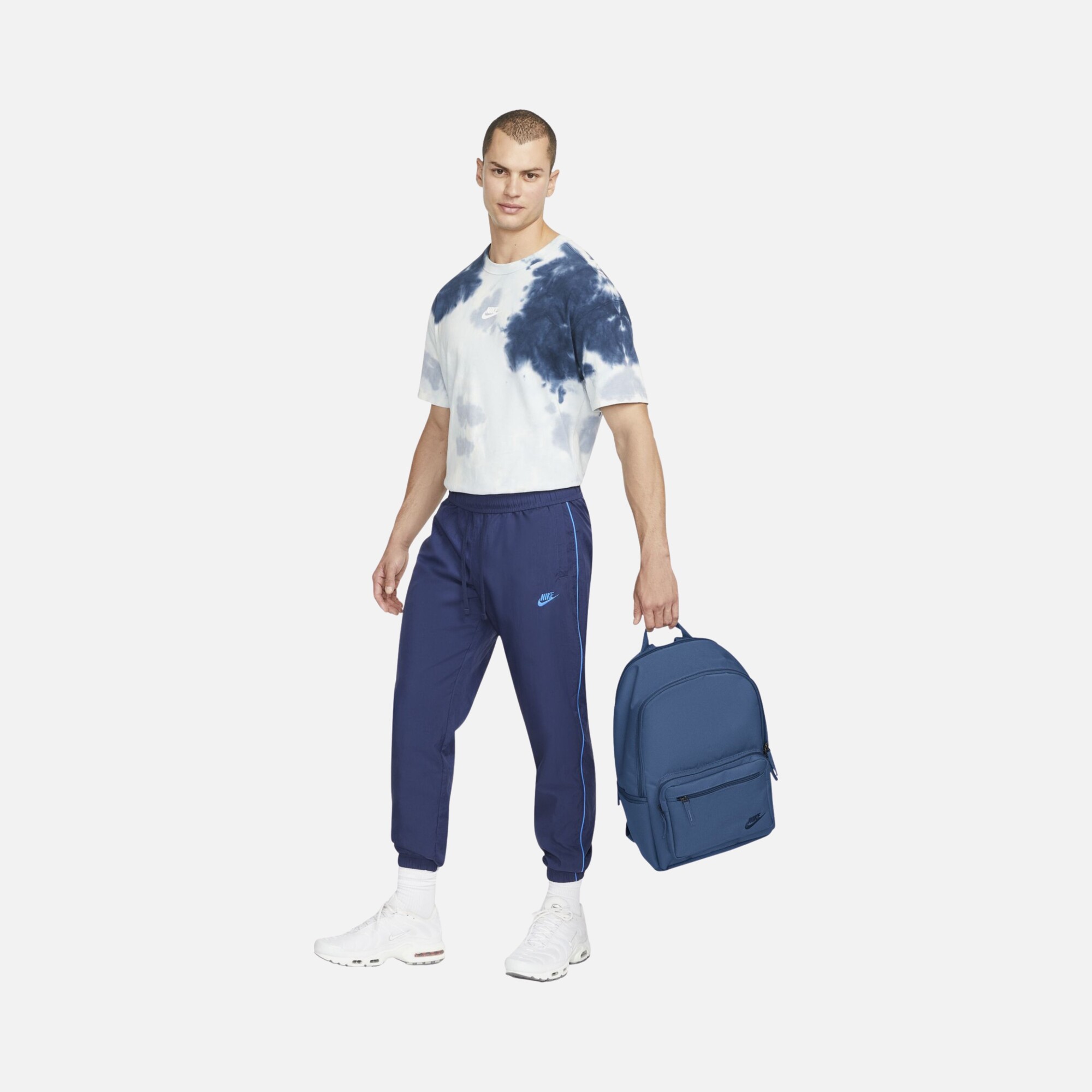 Nike Heritage Eugene (23 L) Unisex Sırt Çantası