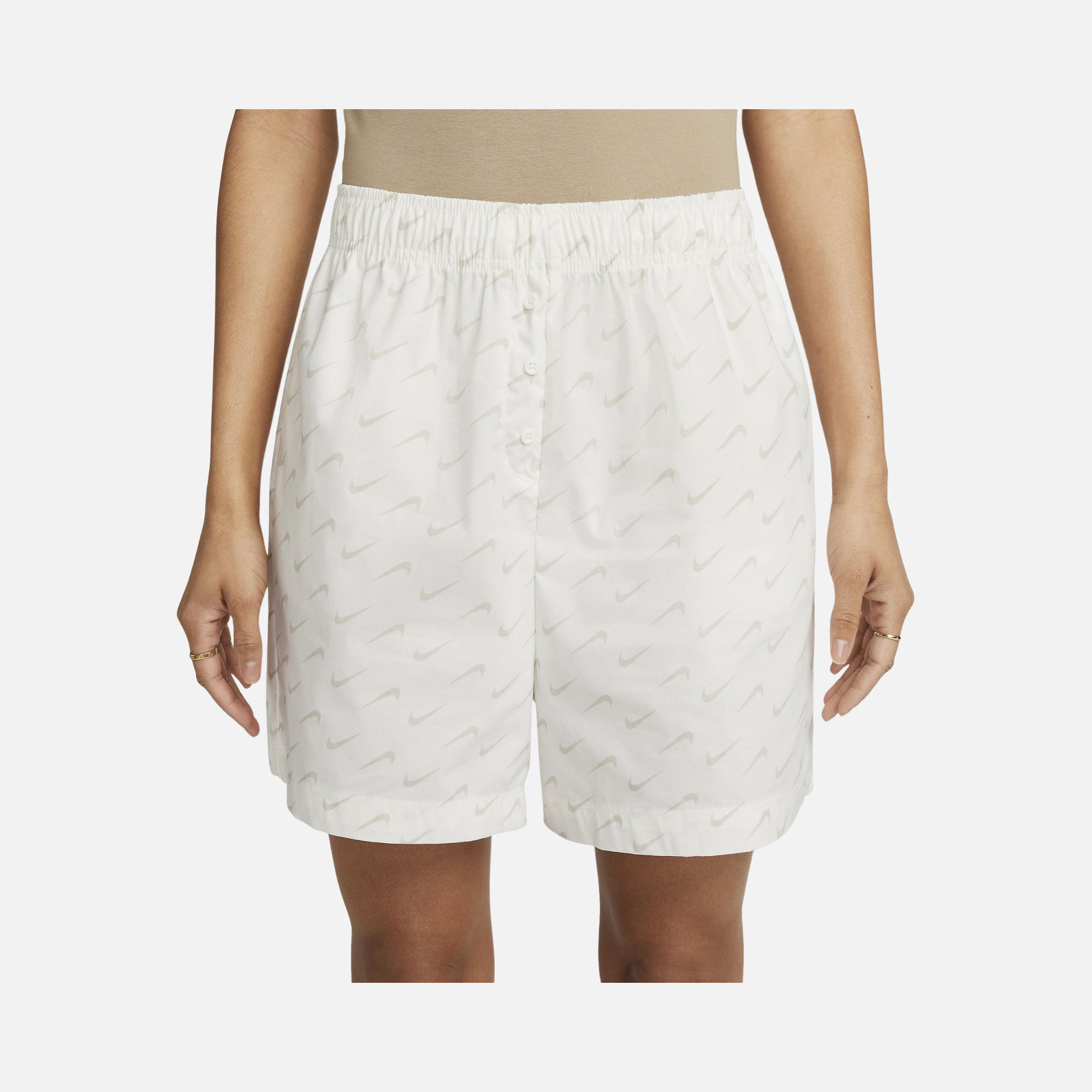Nike Sportswear High-Waisted Woven Mod Kadın Şort