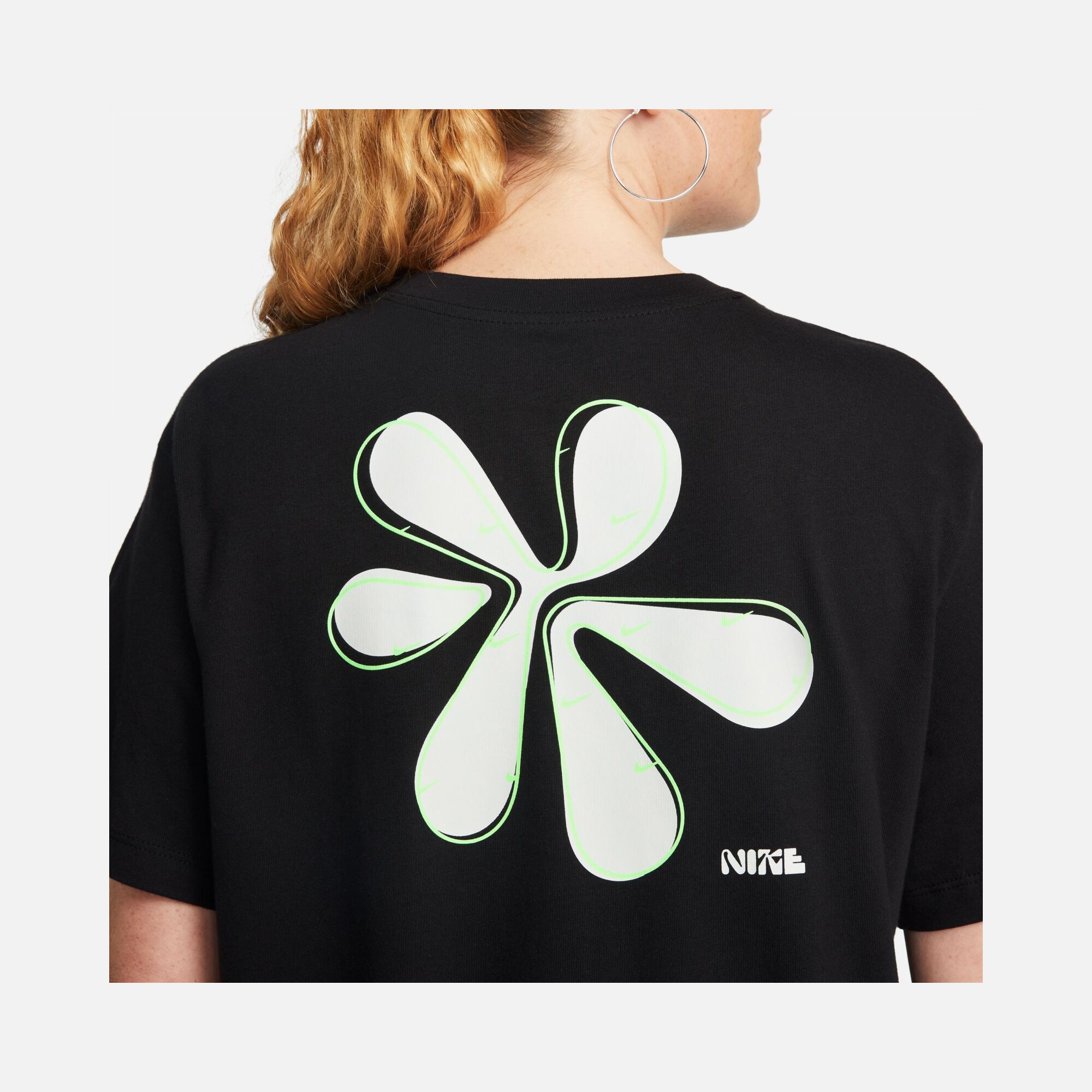Nike Sportswear ''Fower Graphic'' Fiber 2 Short-Sleeve Kadın Tişört