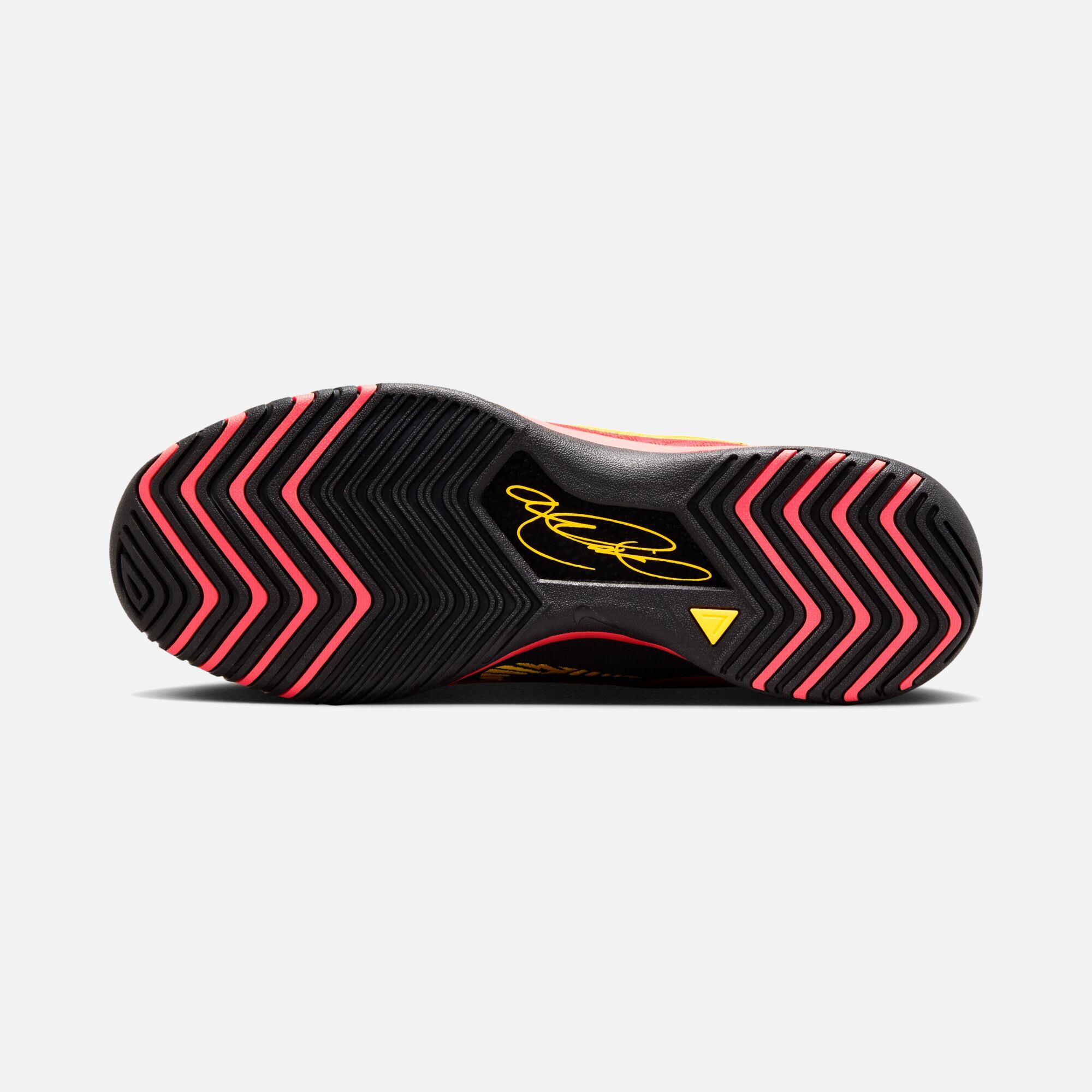 Nike LeBron James NXXT Genisus Erkek Basketbol Ayakkabısı