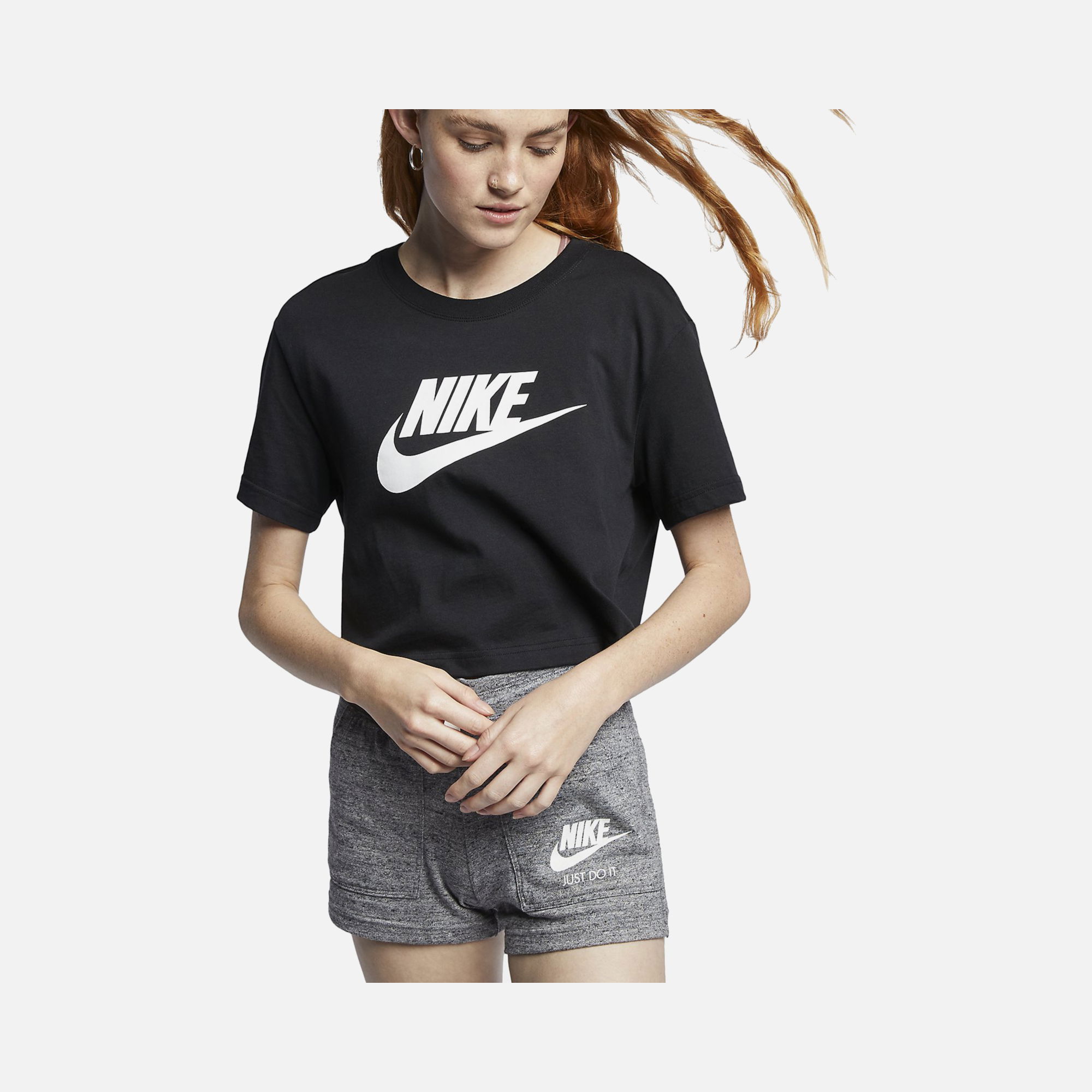 Nike Sportswear Essential Cropped Icon Futura Short-Sleeve Kadın Tişört