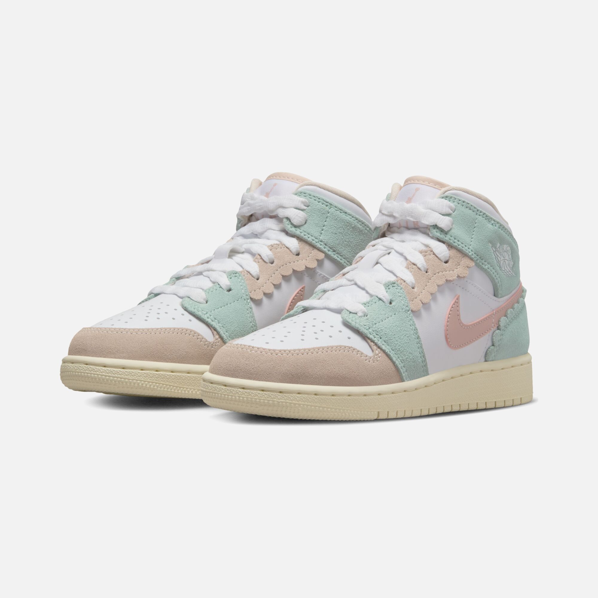 Nike Air Jordan 1 Mid SE ''Scalloped Edge Suede Details'' (GS) Spor Ayakkabı