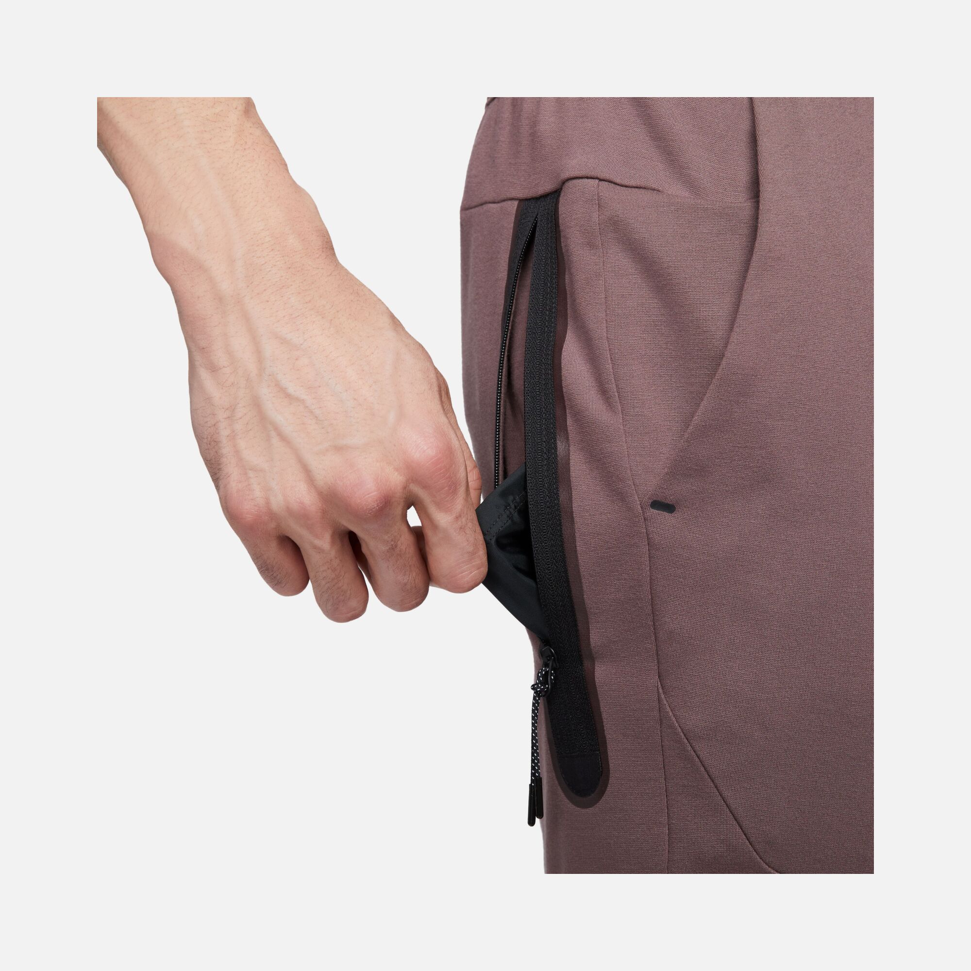 Nike Sportswear Tech Fleece Lightweight Slim-Fit Erkek Eşofman Altı