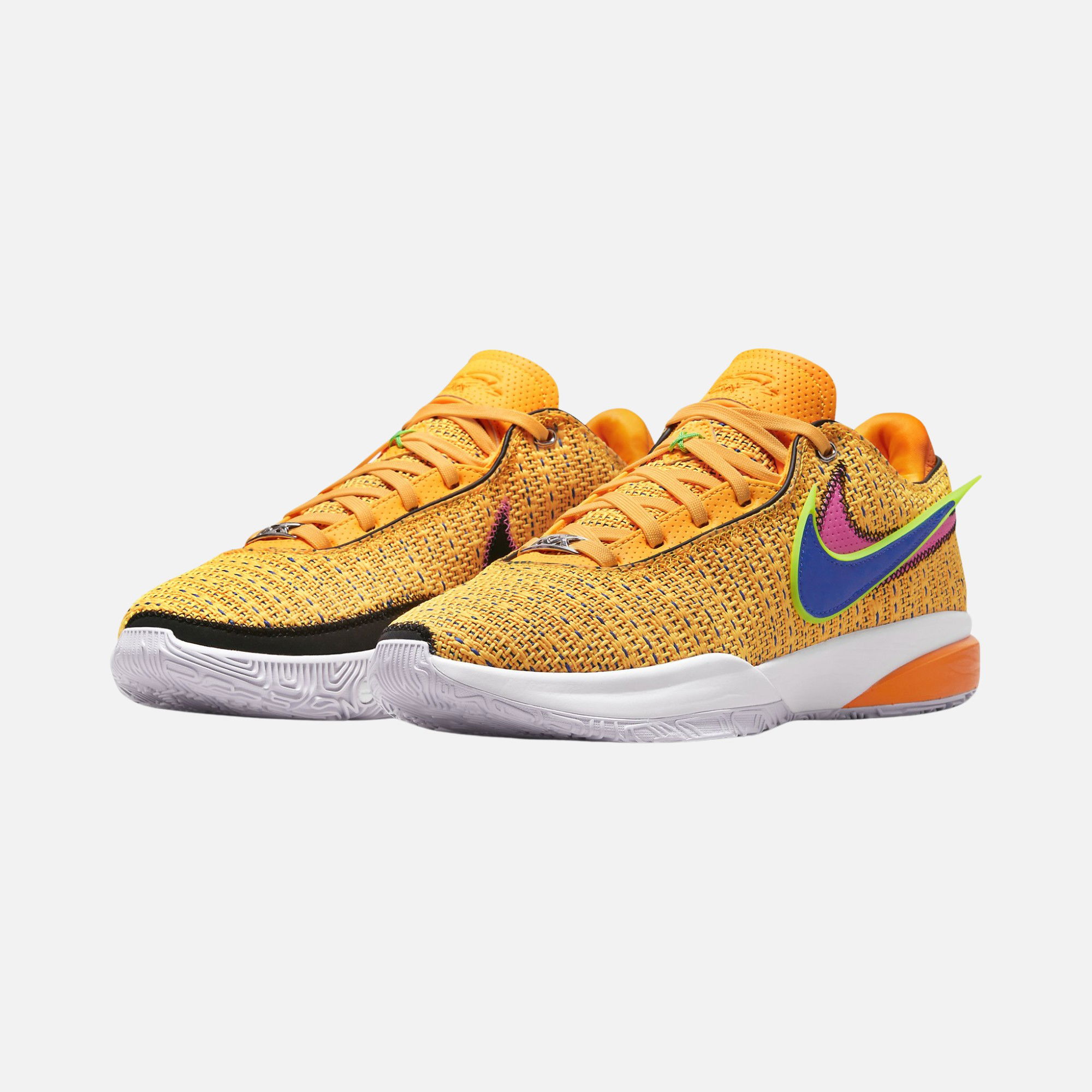 Nike LeBron James XX Erkek Basketbol Ayakkabısı