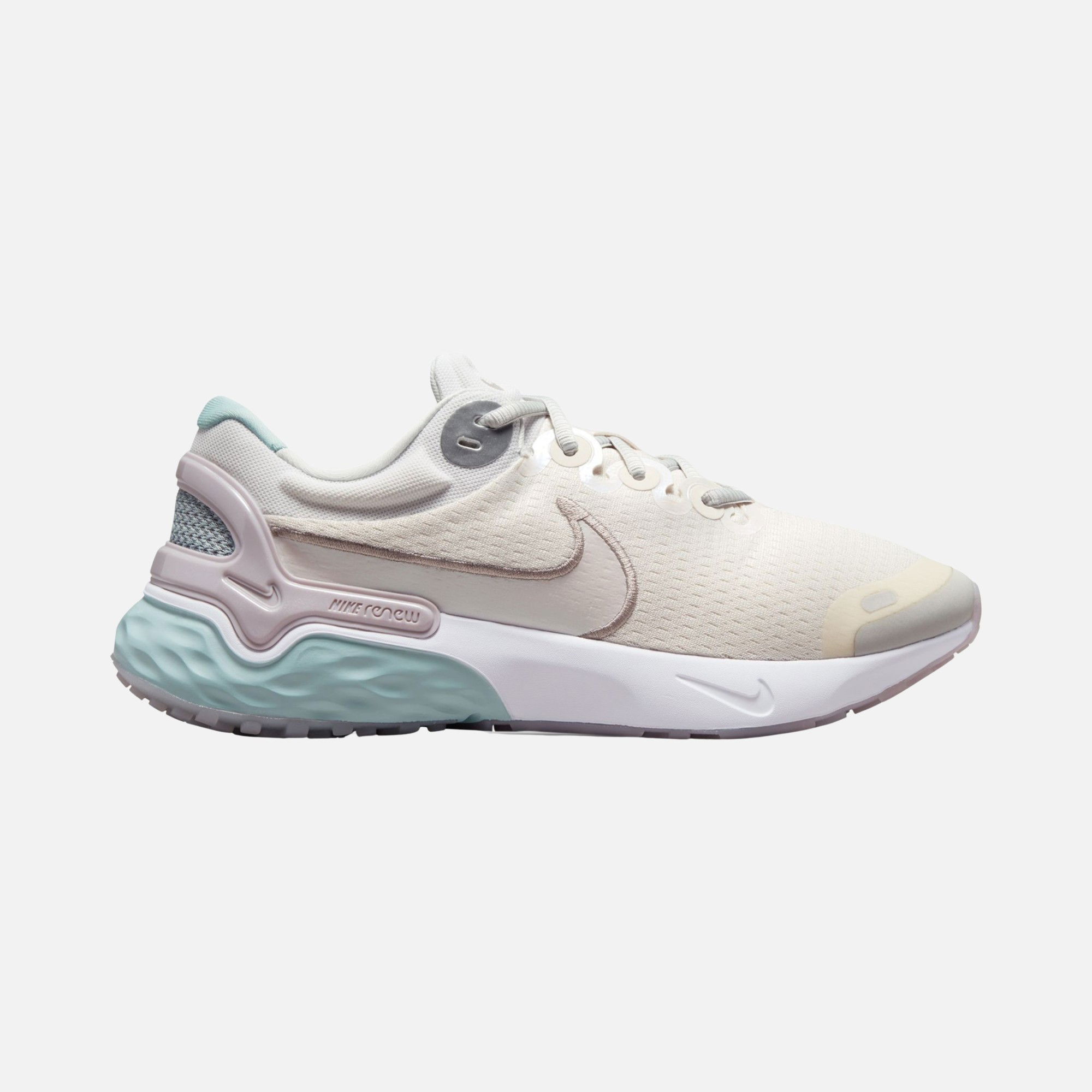 Nike Renew Run 3 Premium Road Running Kadın Spor Ayakkabı