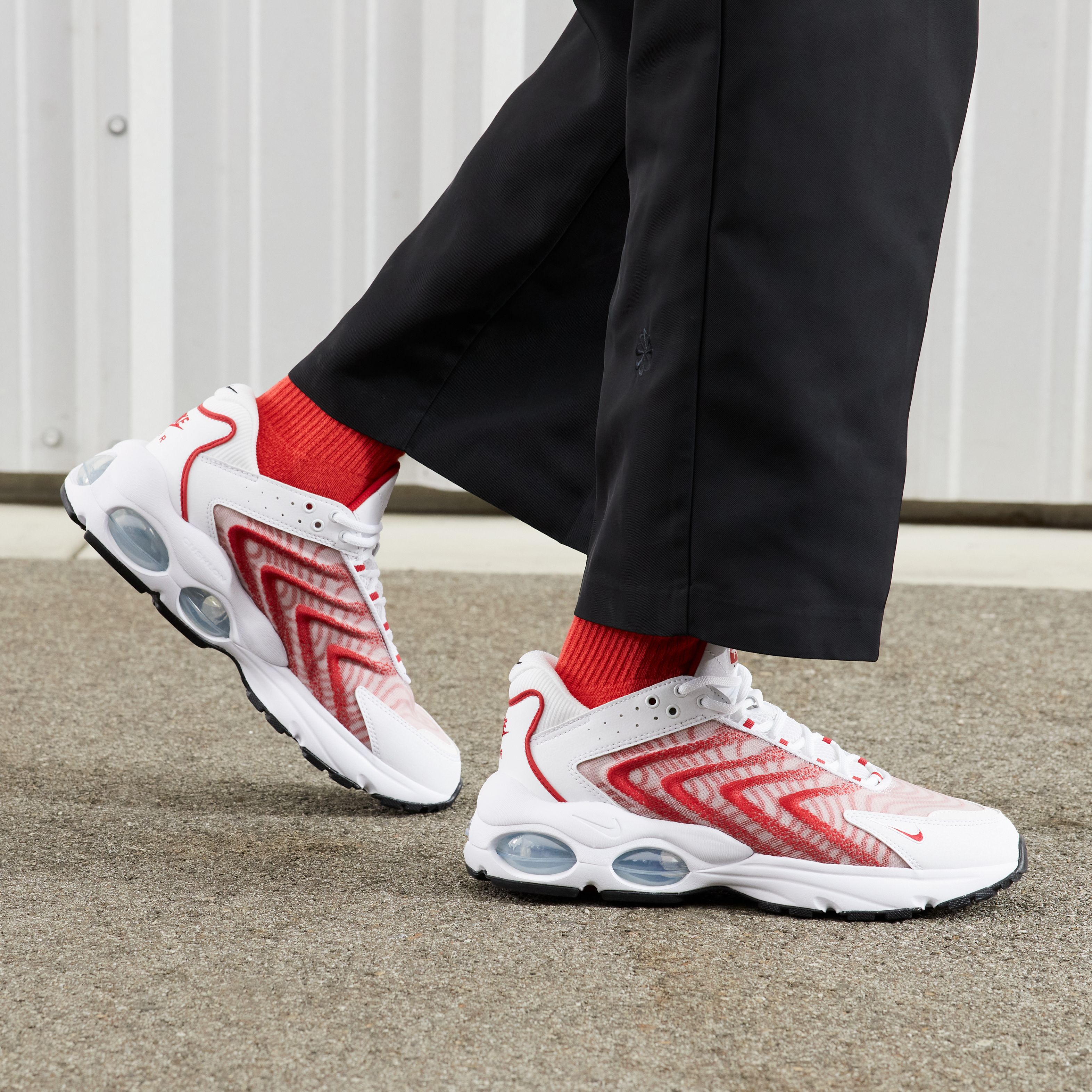 Nike Air Max TW Erkek Spor Ayakkabı