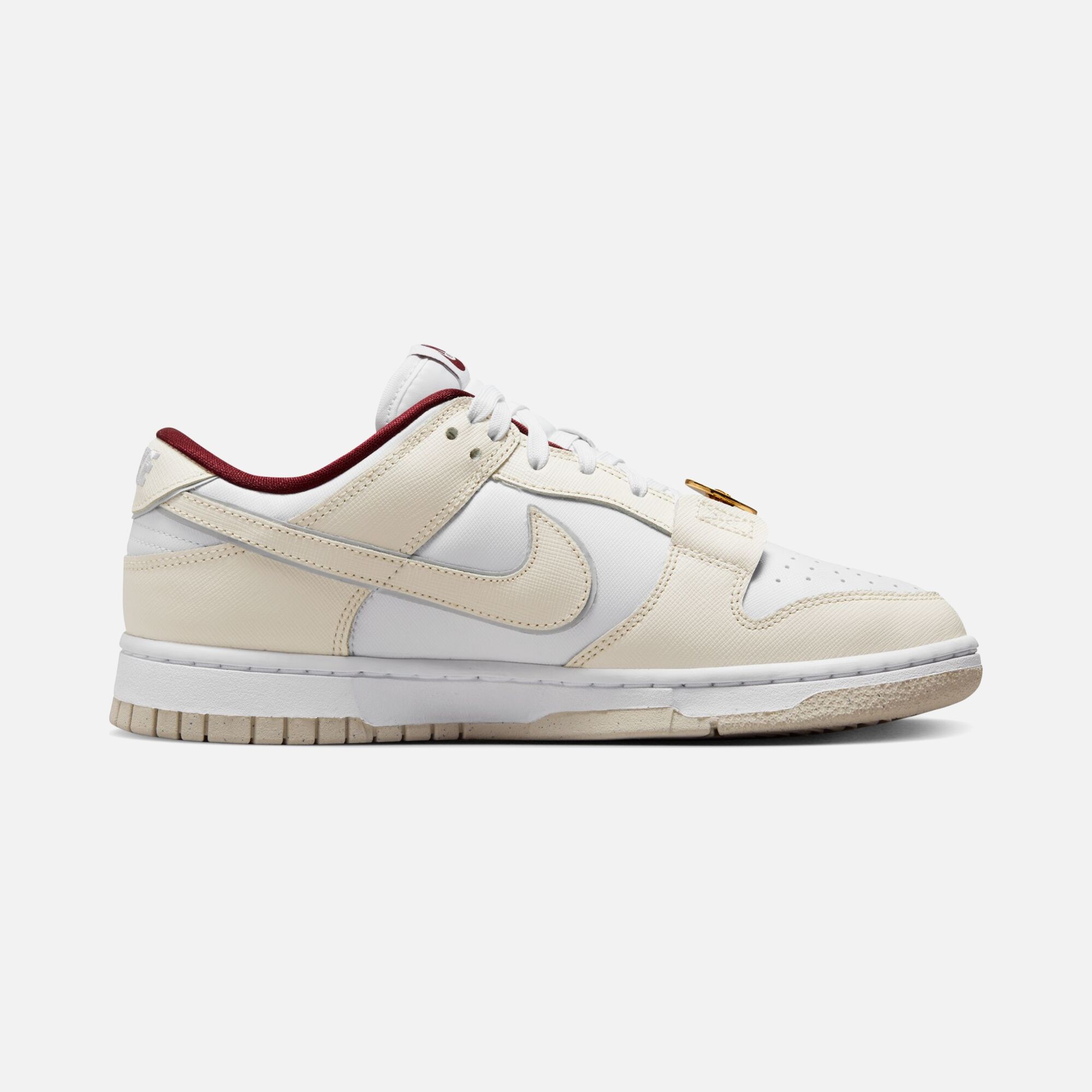 Nike Dunk Low SE ''Just Do It MMXXIII'' Kadın Spor Ayakkabı