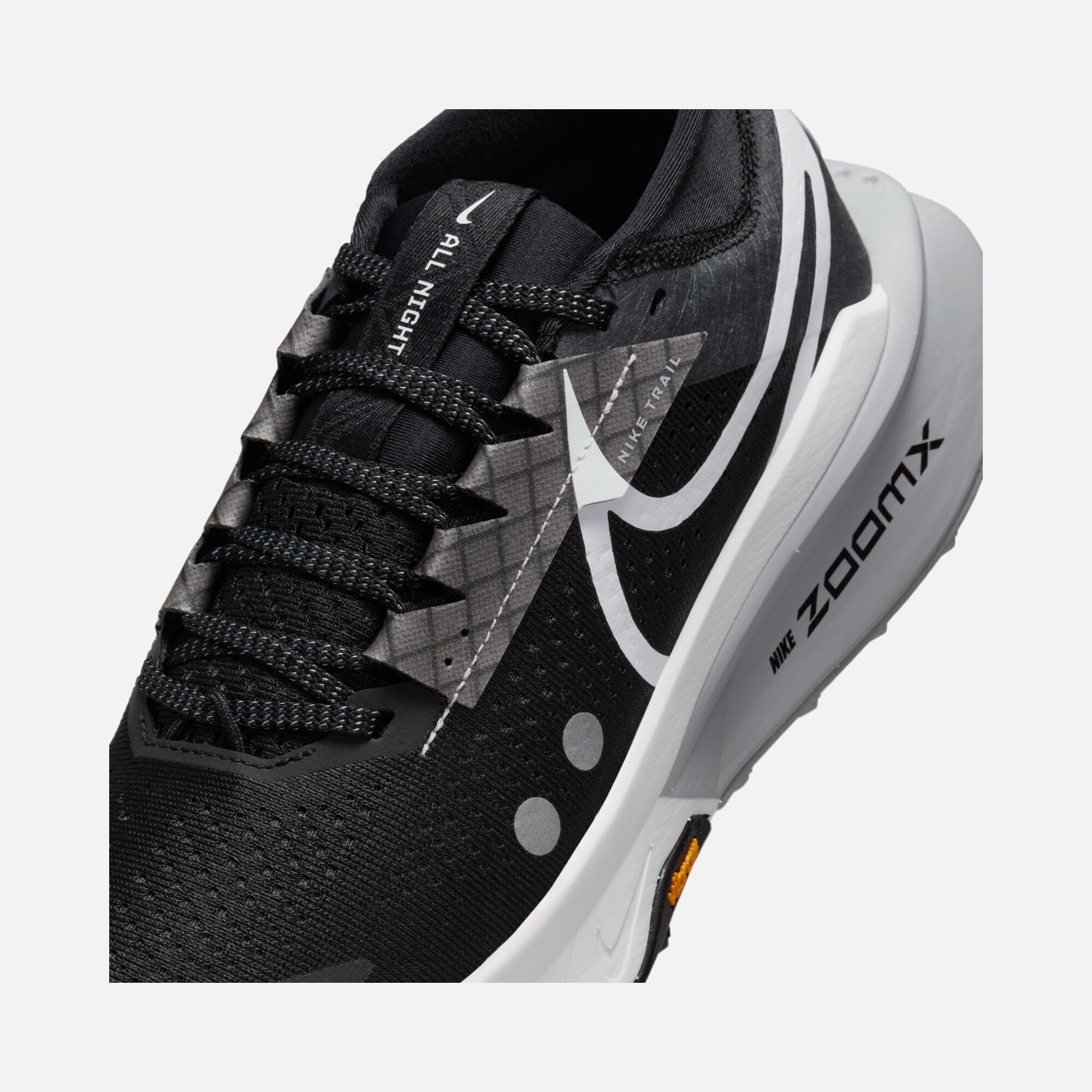 Nike ZoomX Zegama 2 Trail-Running Kadın Spor Ayakkabı