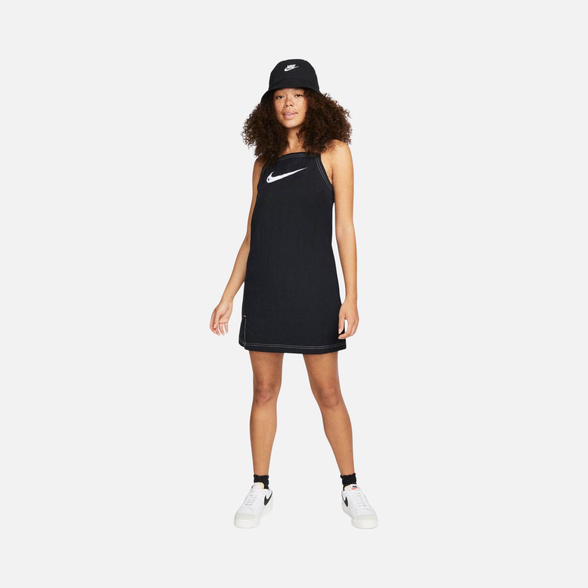 Nike Sportswear Swoosh Woven Kadın Elbise