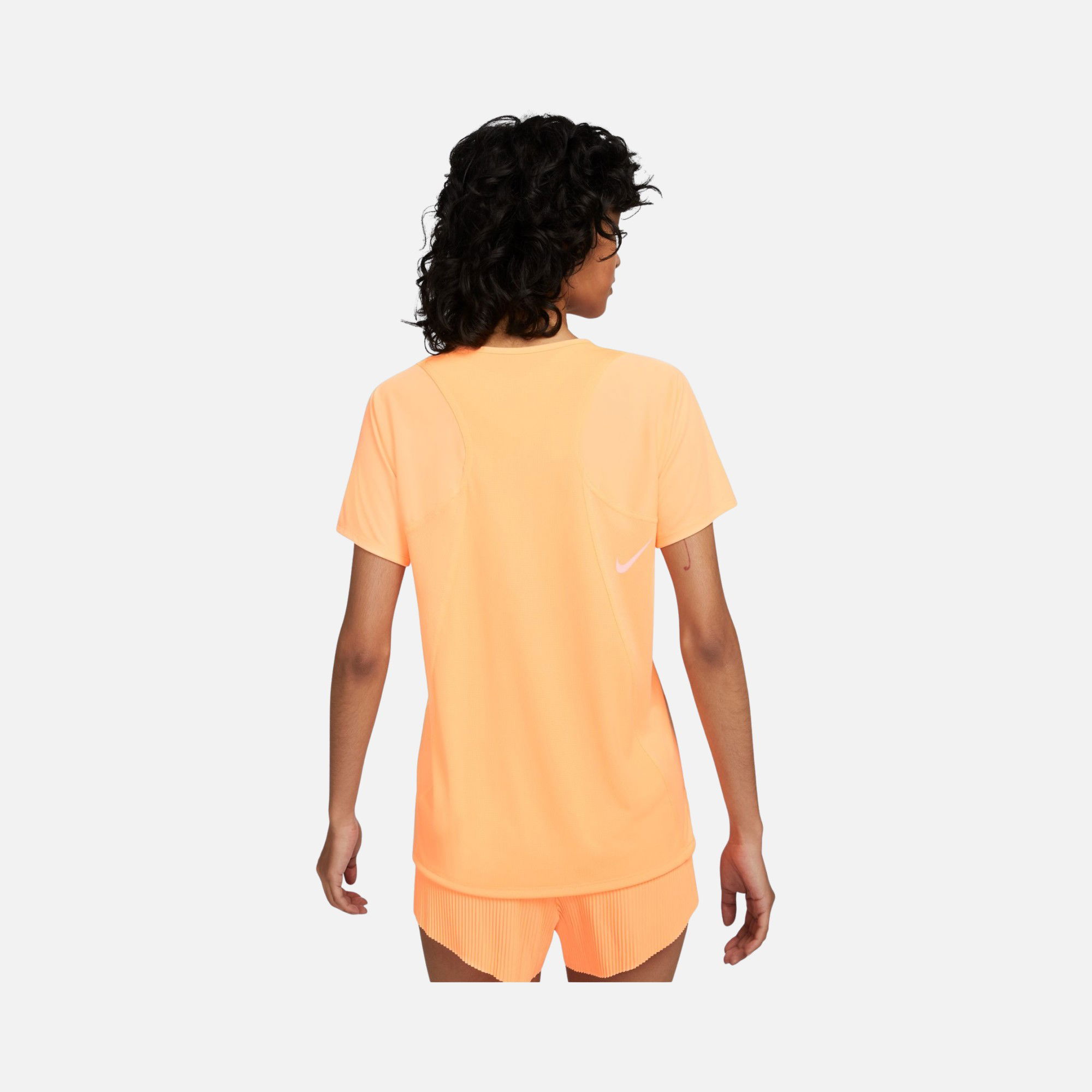 Nike Dri-Fit Race Running Short-Sleeve Kadın Tişört