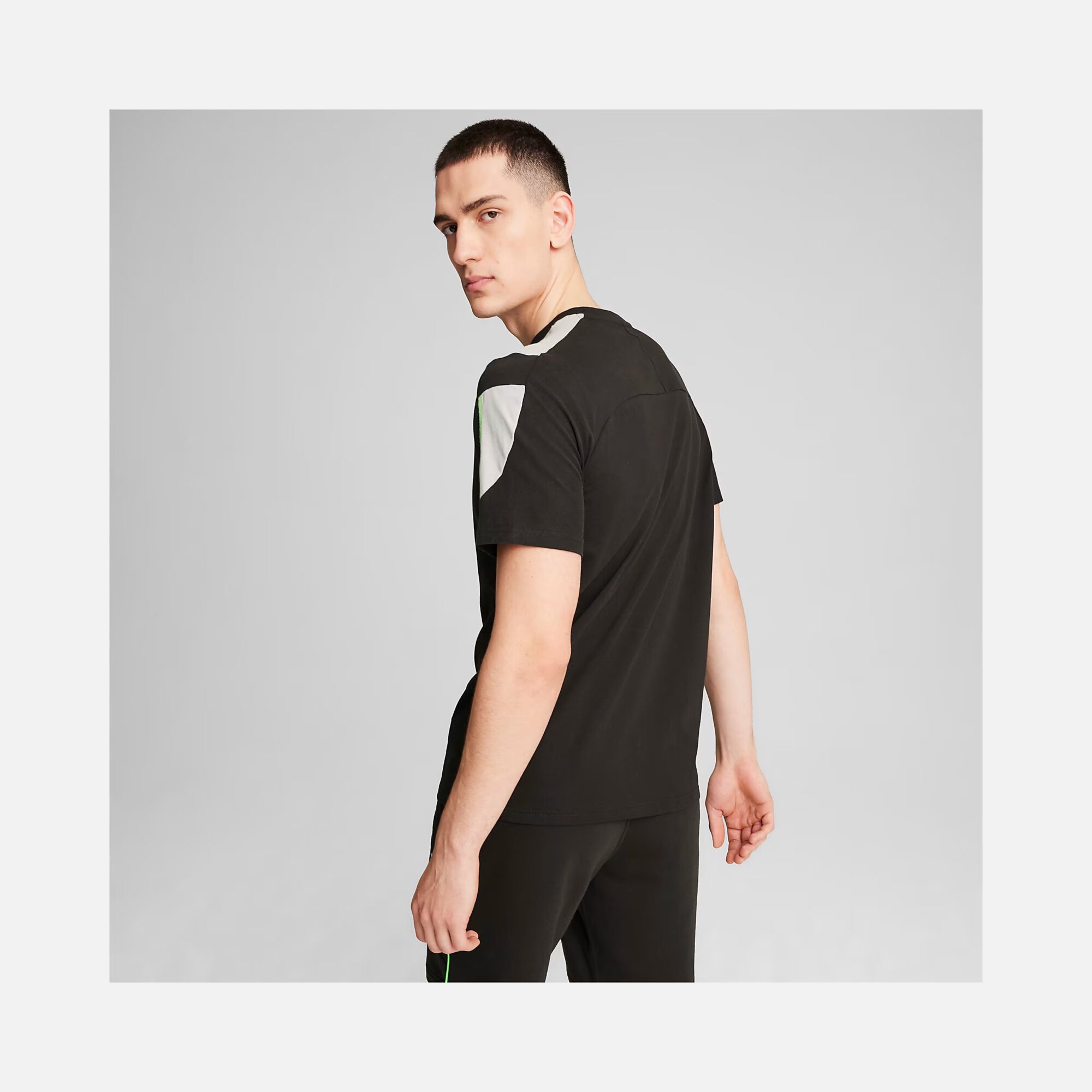 Puma Mercedes-AMG Petronas F1 MT7+ Short-Sleeve Erkek Tişört
