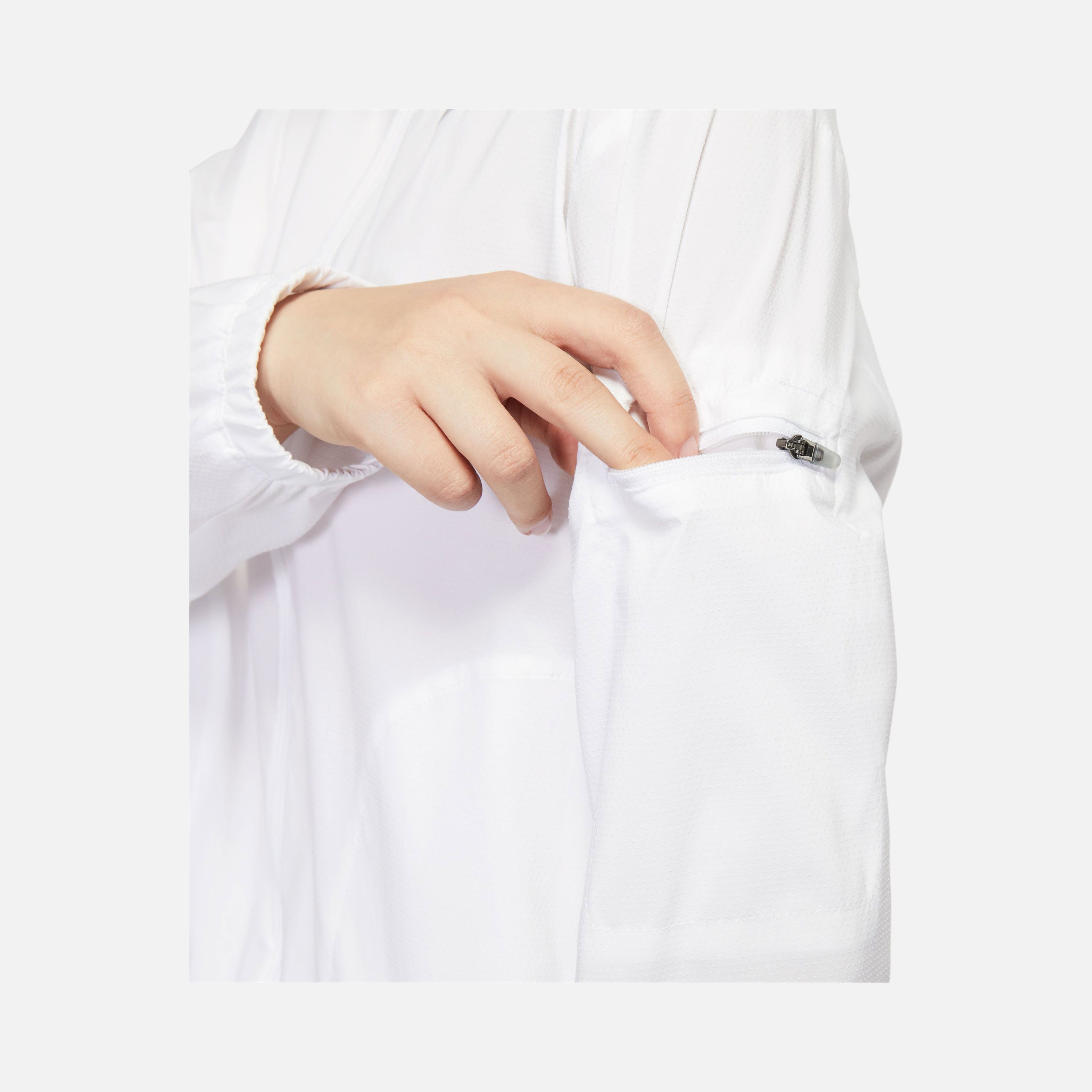 Nike Impossibly Light Running Full-Zip Hooded Kadın Ceket