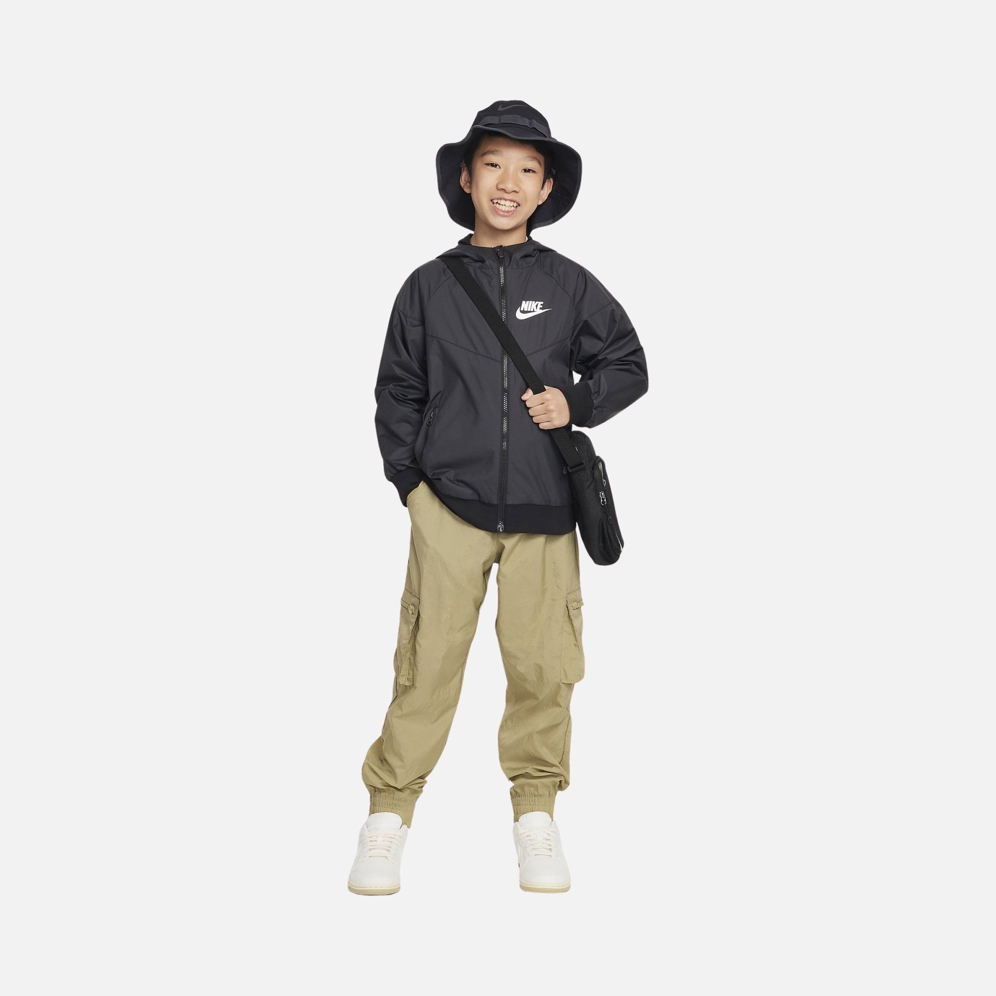 Nike Sportswear Windrunner Full-Zip Hoodie (Boys') Çocuk Ceket
