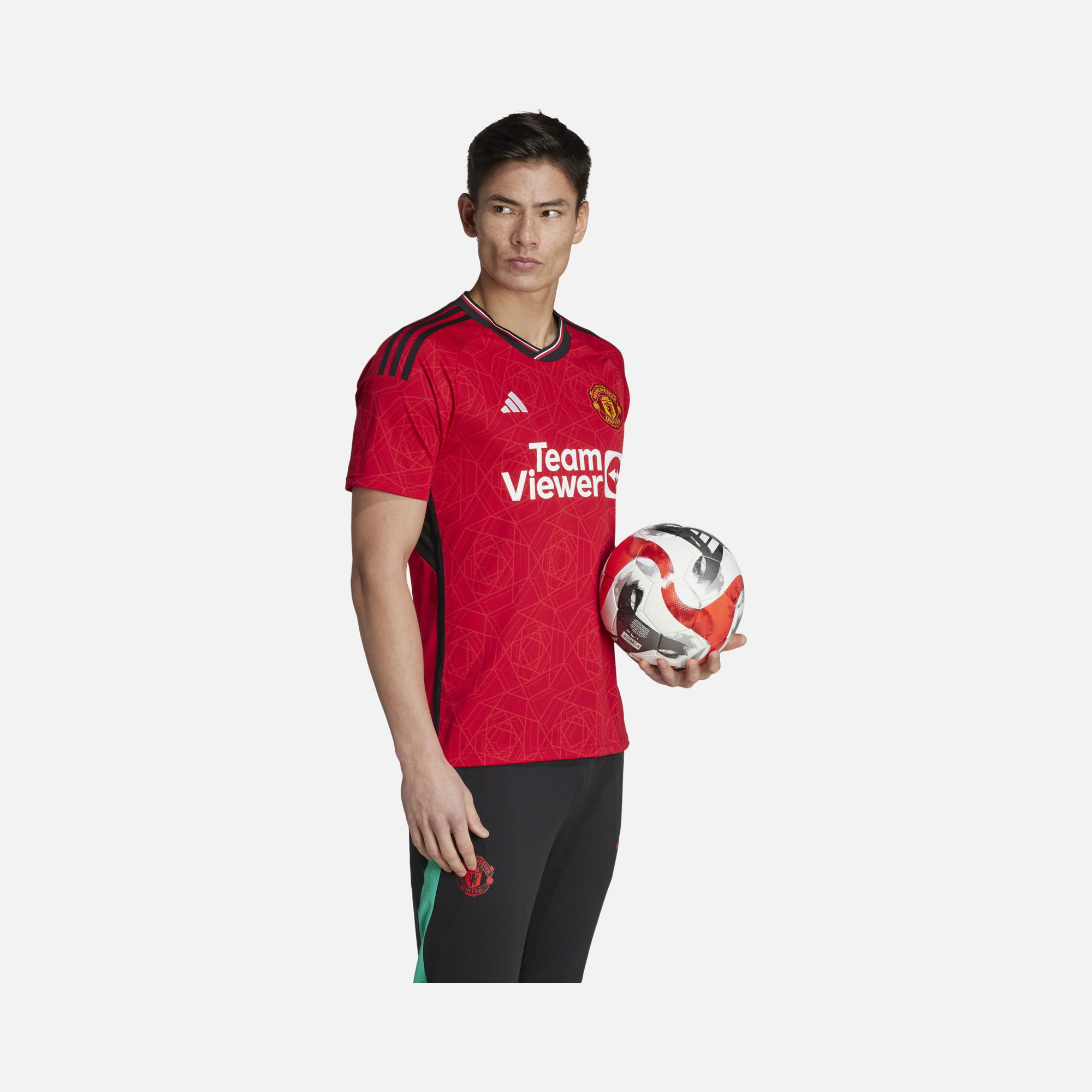 adidas Manchester United 2023-2024 İç Saha Forması