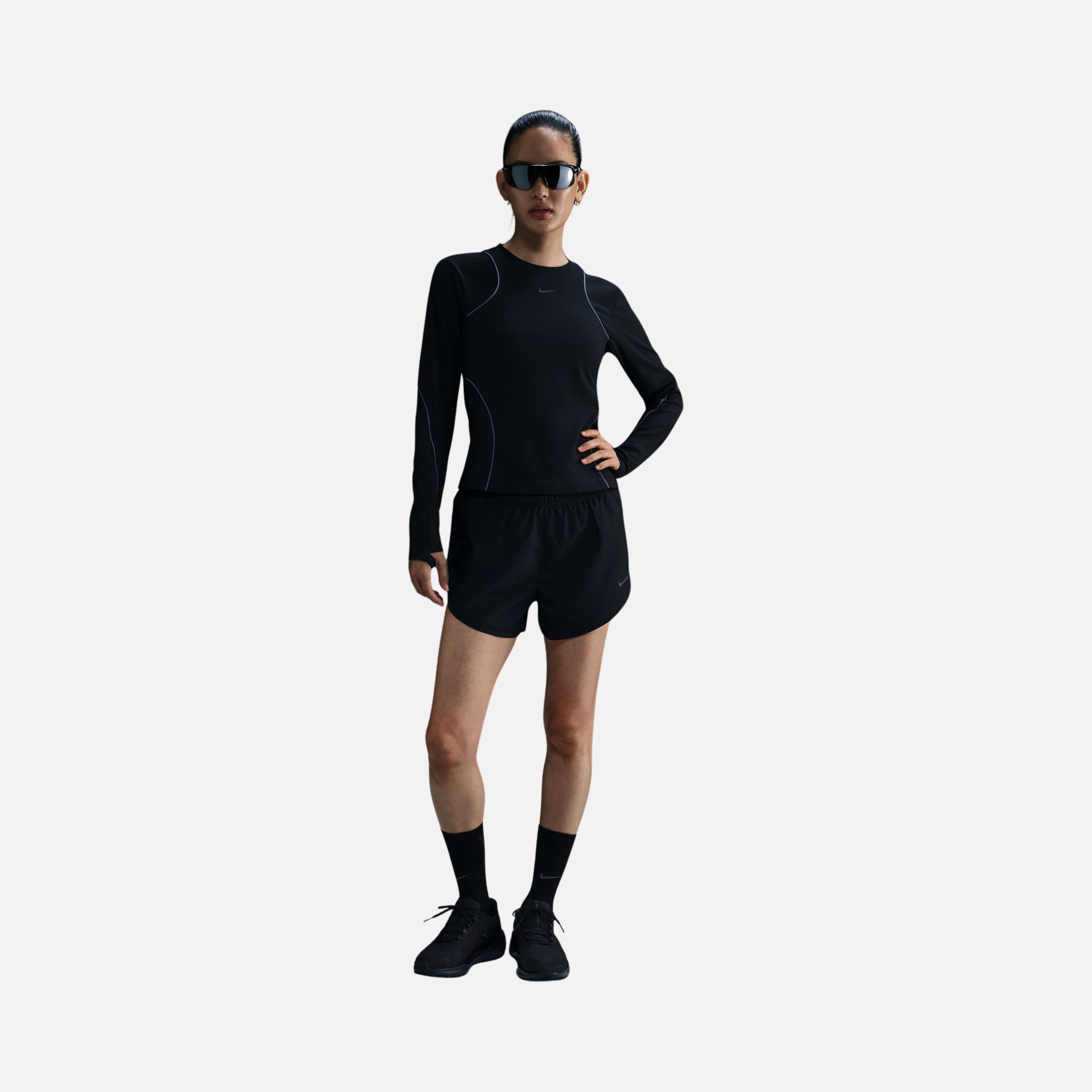 Nike Run Division Reflective Running Long-Sleeve Kadın Tişört