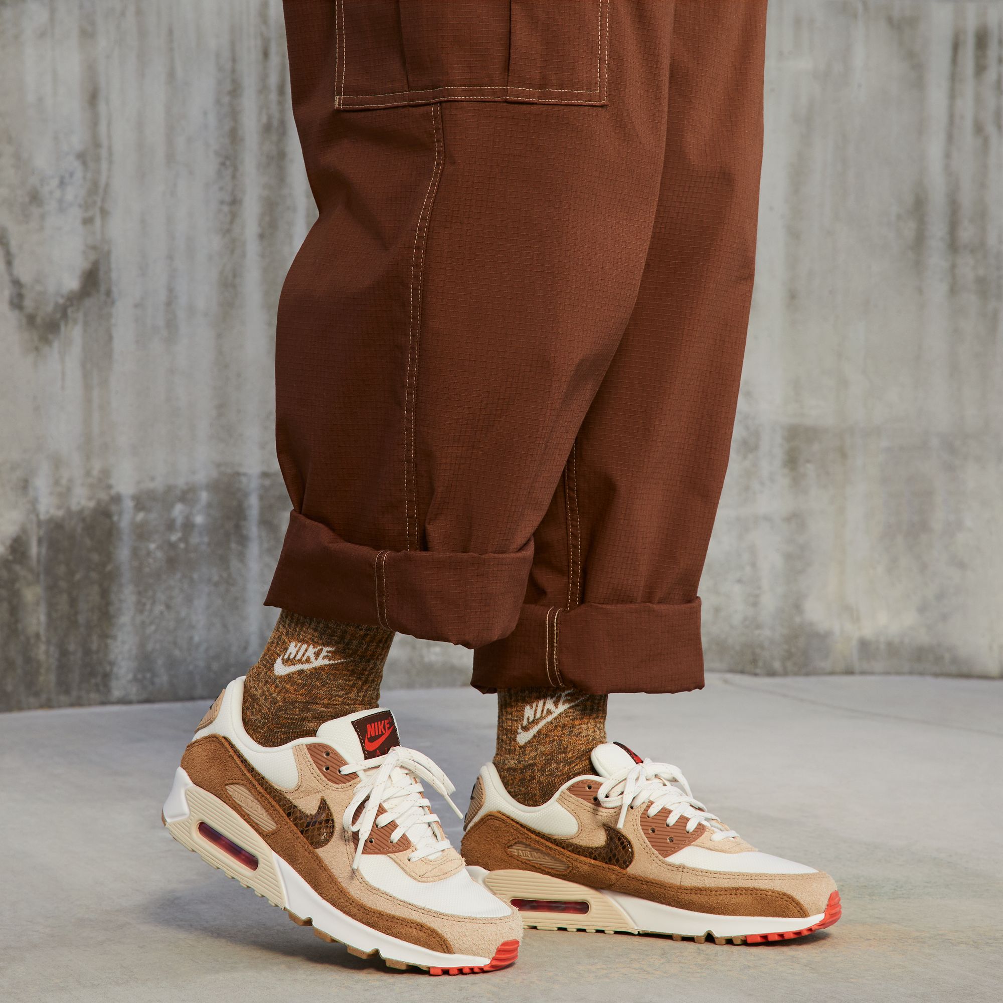 Nike Air Max 90 AMD ''Snakeskin Swoosh'' Kadın Spor Ayakkabı