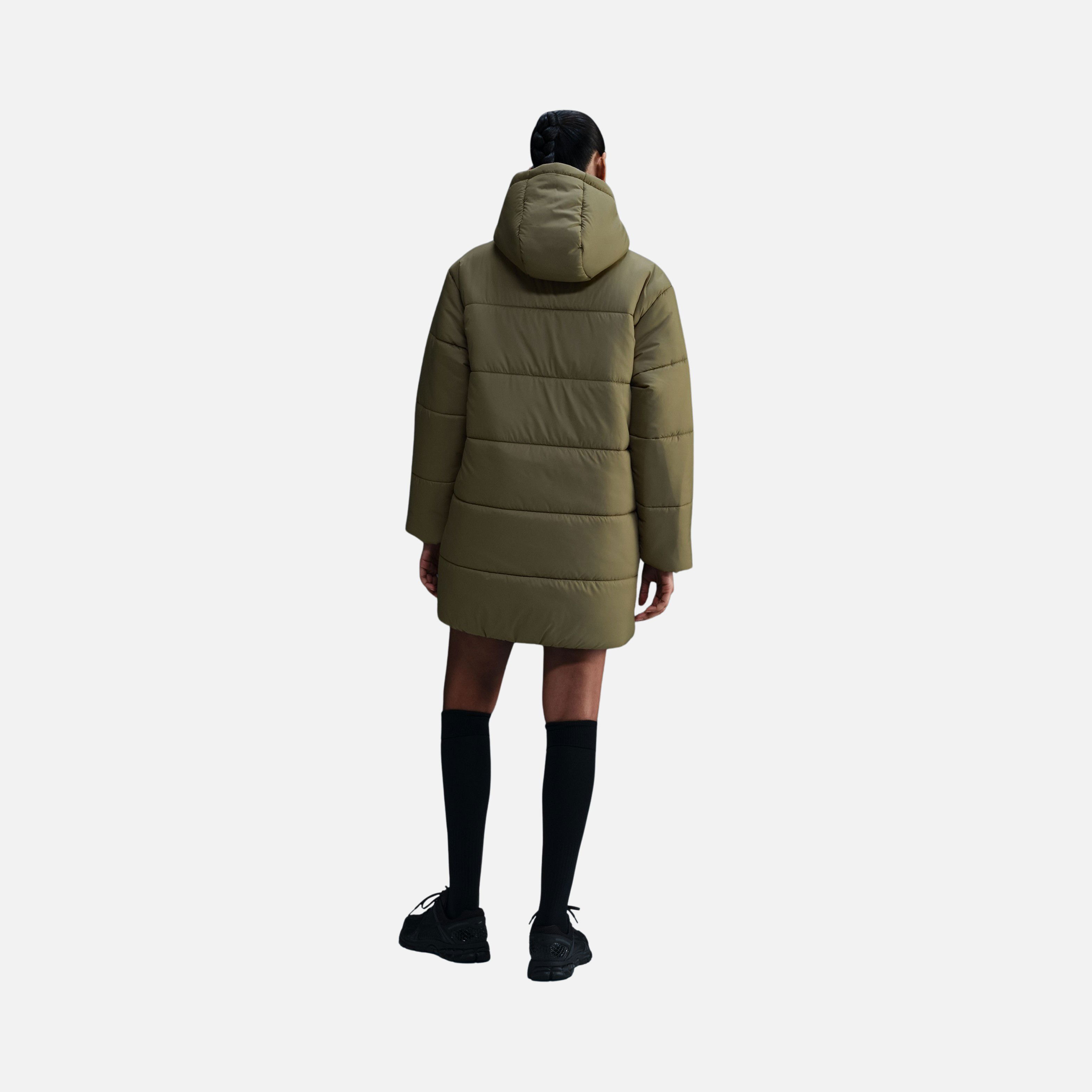 Nike Sportswear Classic Puffer Therma-Fit Loose Full-Zip Hoodie Kadın Parka