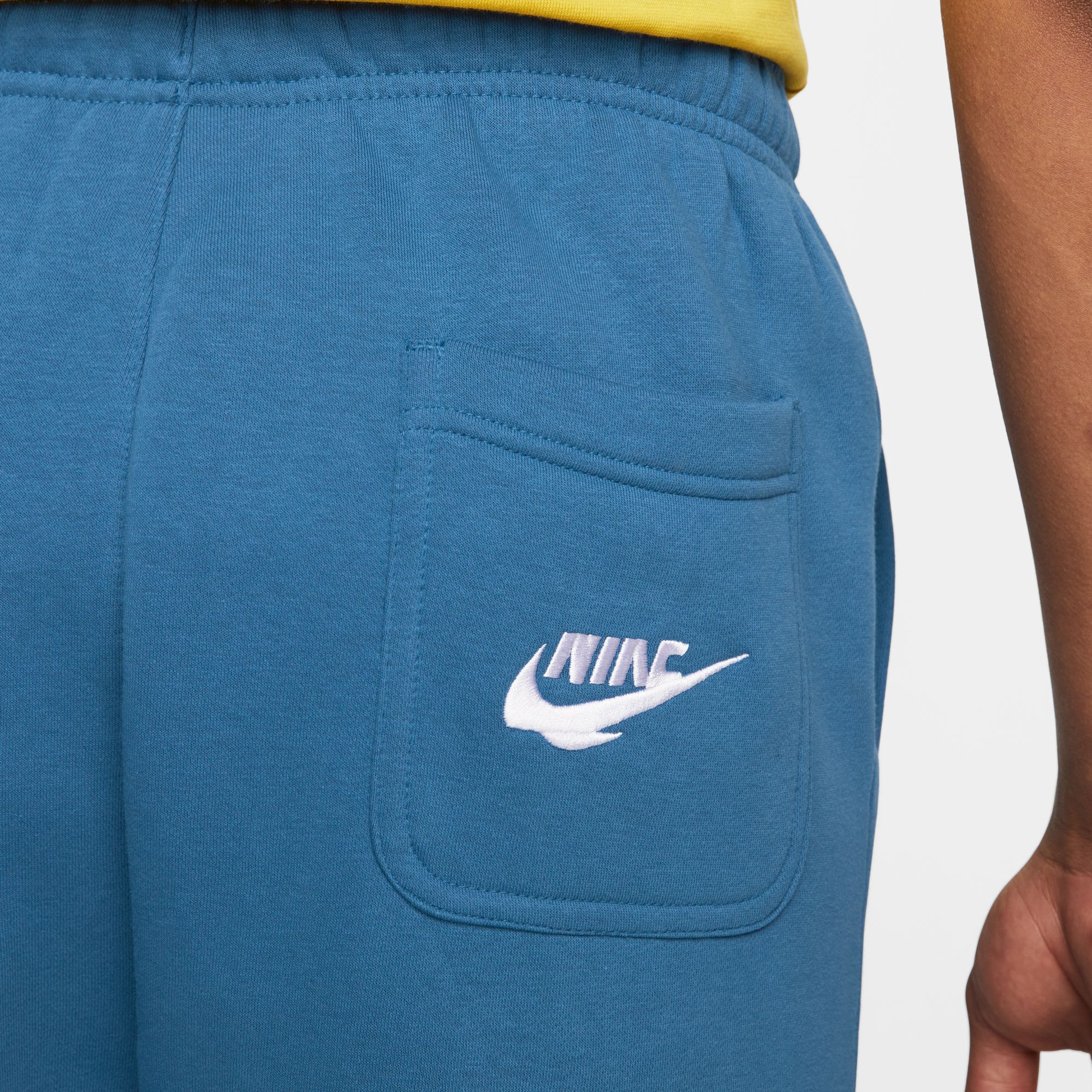 Nike Sportswear Sport Essentials+ French Terry Erkek Şort