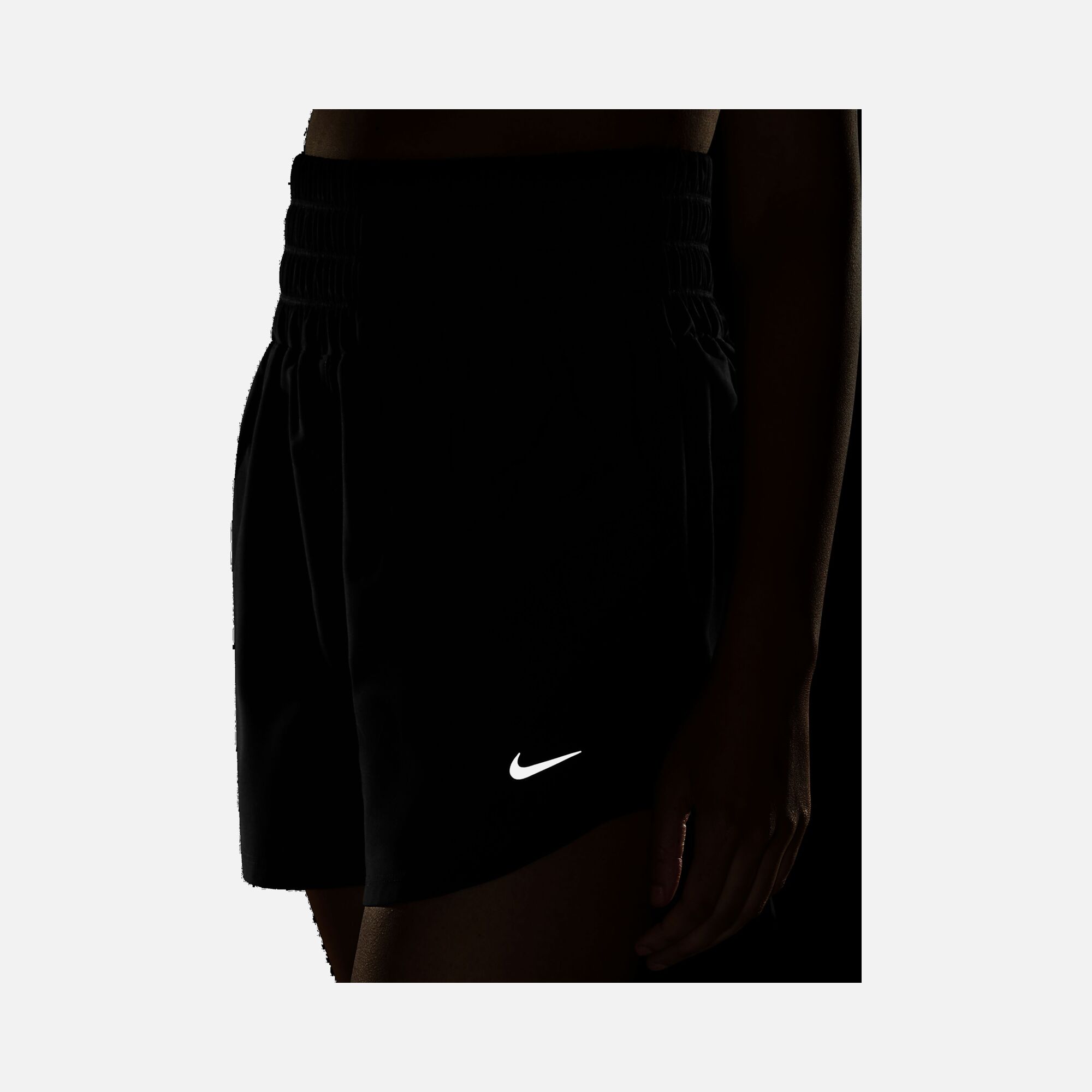 Nike One Dri-Fit Ultra High-Waisted 8cm (approx.) Brief-Lined Multidirectional Kadın Şort