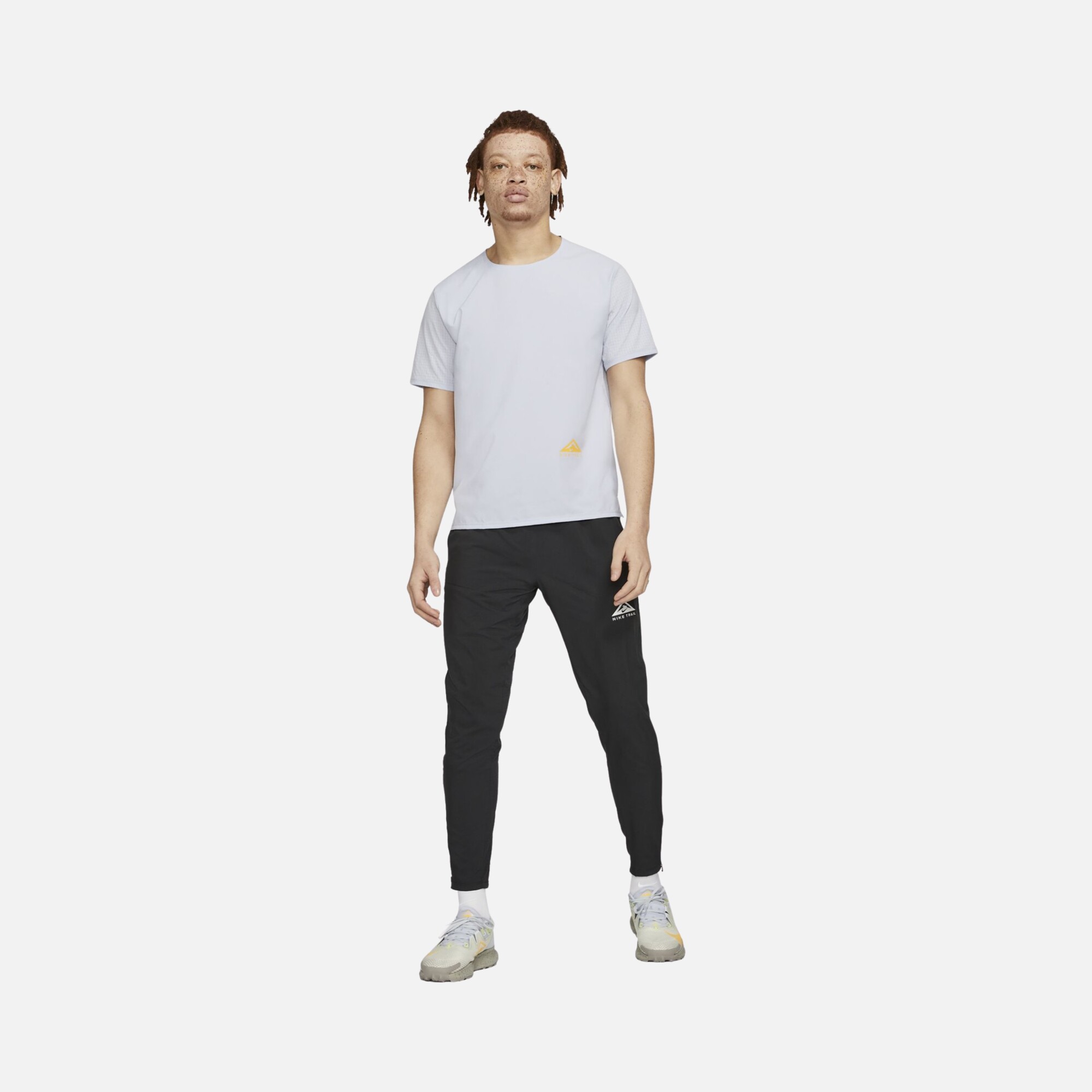 Nike Dri-Fit Trail Rise 365 Short-Sleeve Erkek Tişört