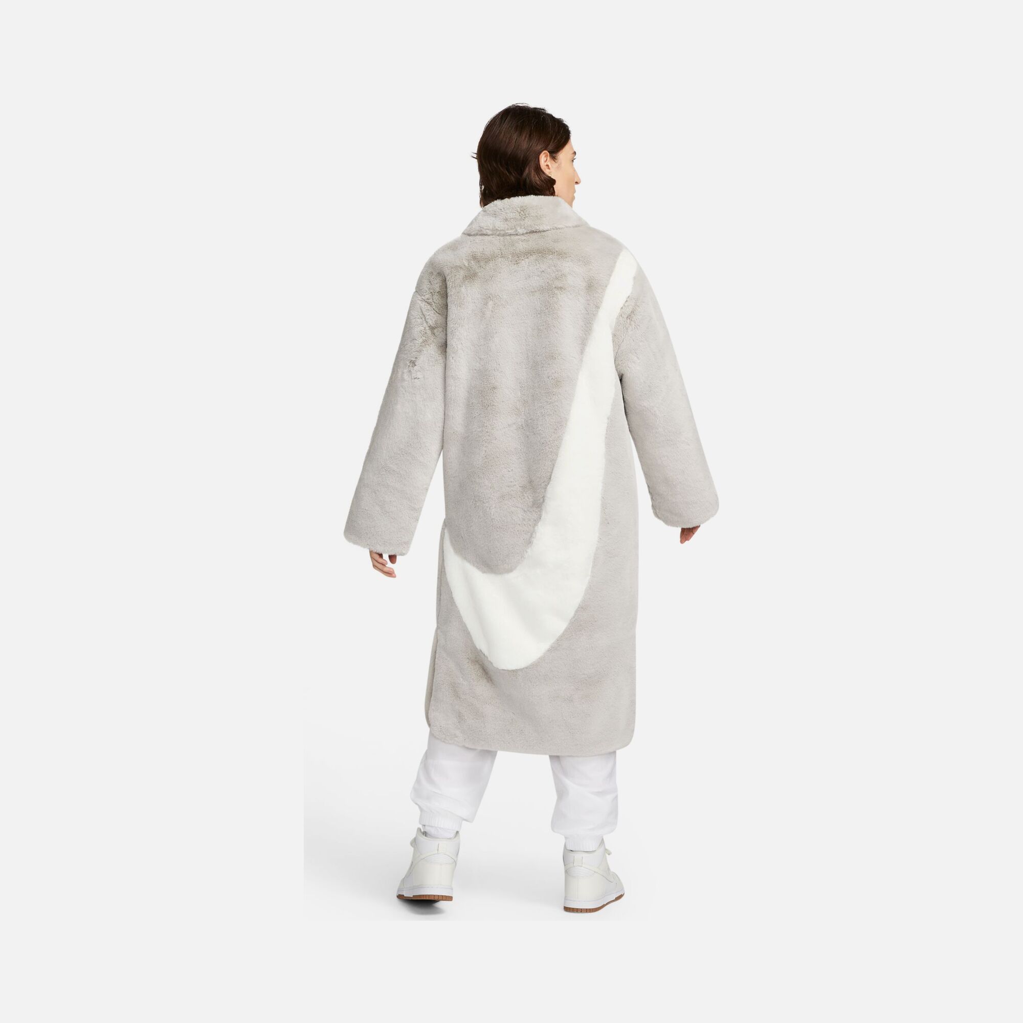 Nike Sportswear Large Swoosh Printed Faux Fur Full-Zip Long Kadın Ceket