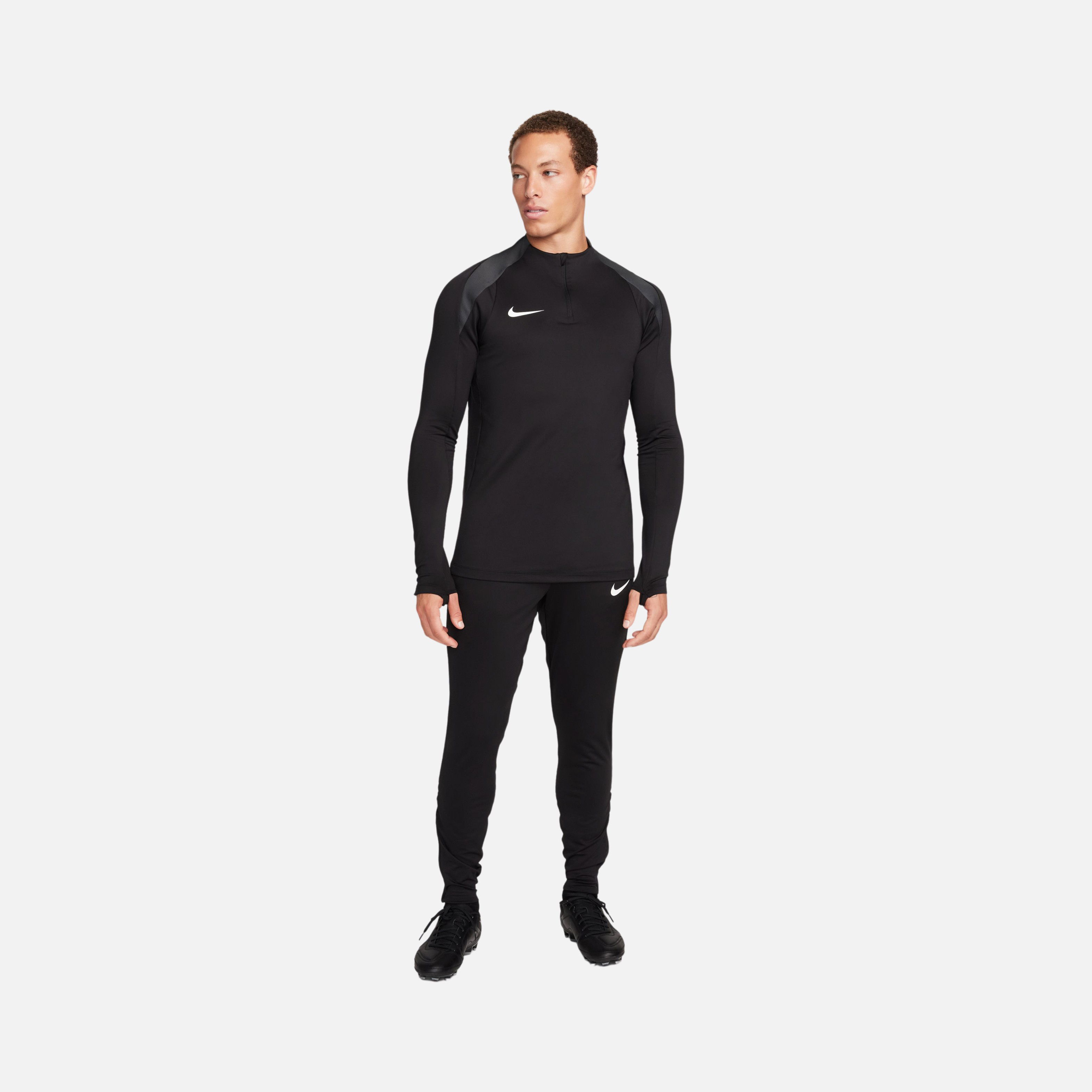Nike Dri-Fit Strike Slim-Fit Football Training Erkek Eşofman Altı